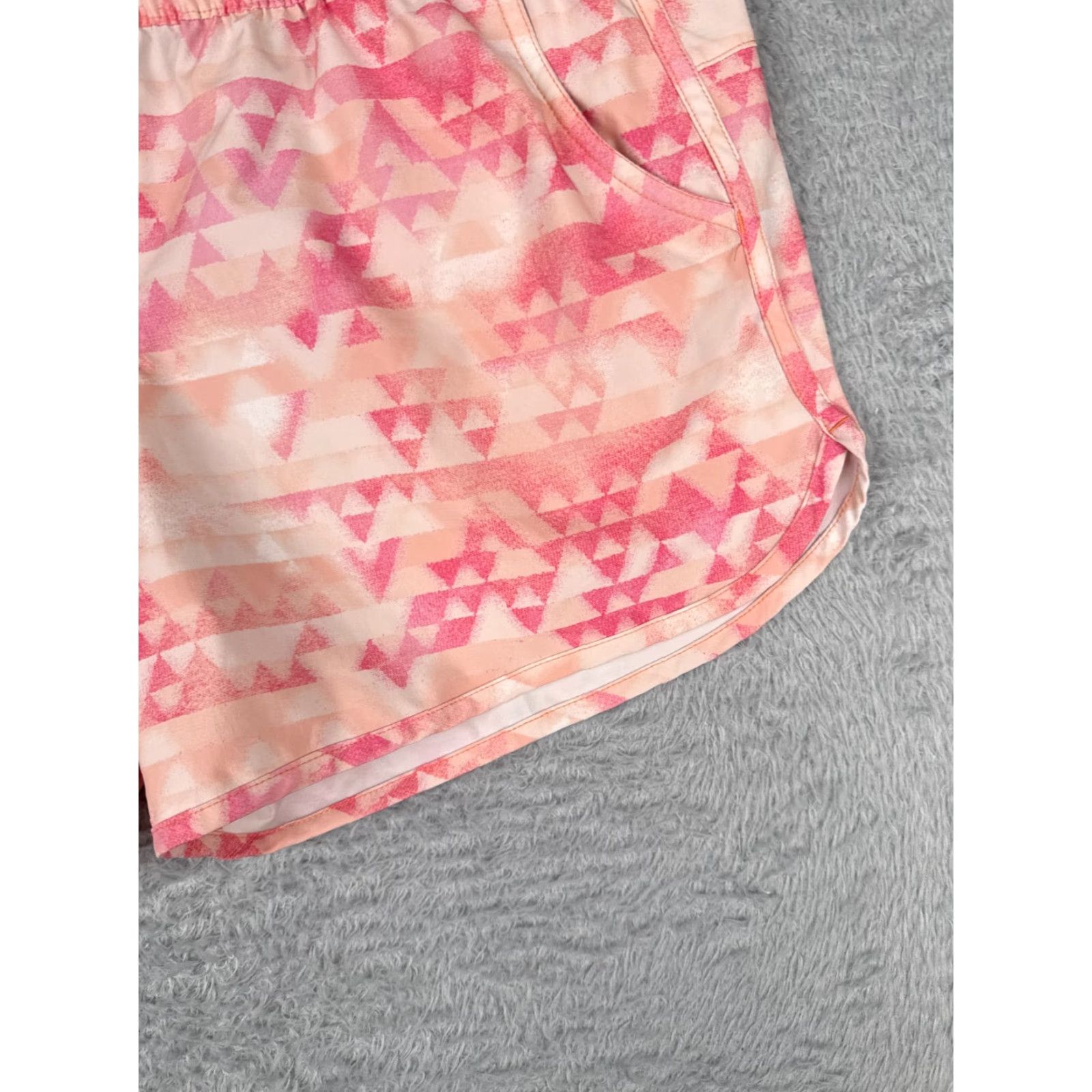 Pinko Columbia Shorts Women Large Pink Orange Triangle Pattern Sweat Run Gym Polyester Size 36" / US 14 / IT 50 - 2 Thumbnail