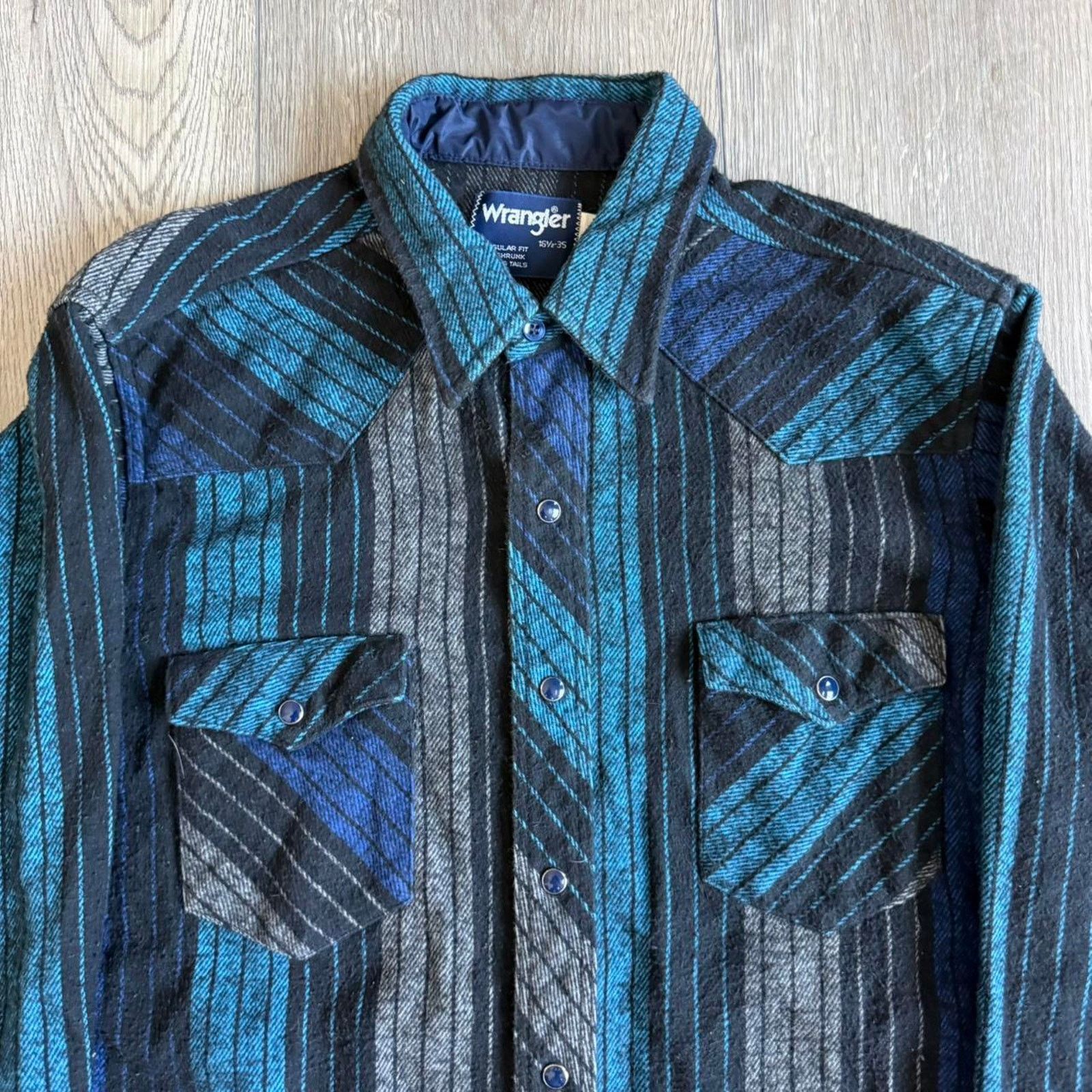 Wrangler Vintage 90s flannel wrangler pearl snap button up shirt Size US L / EU 52-54 / 3 - 1 Thumbnail