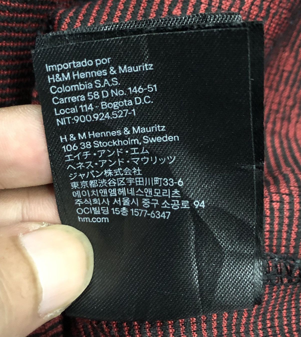 H&M H&M Black & Red Marble Print Sweatshirt Size US M / EU 48-50 / 2 - 14 Thumbnail