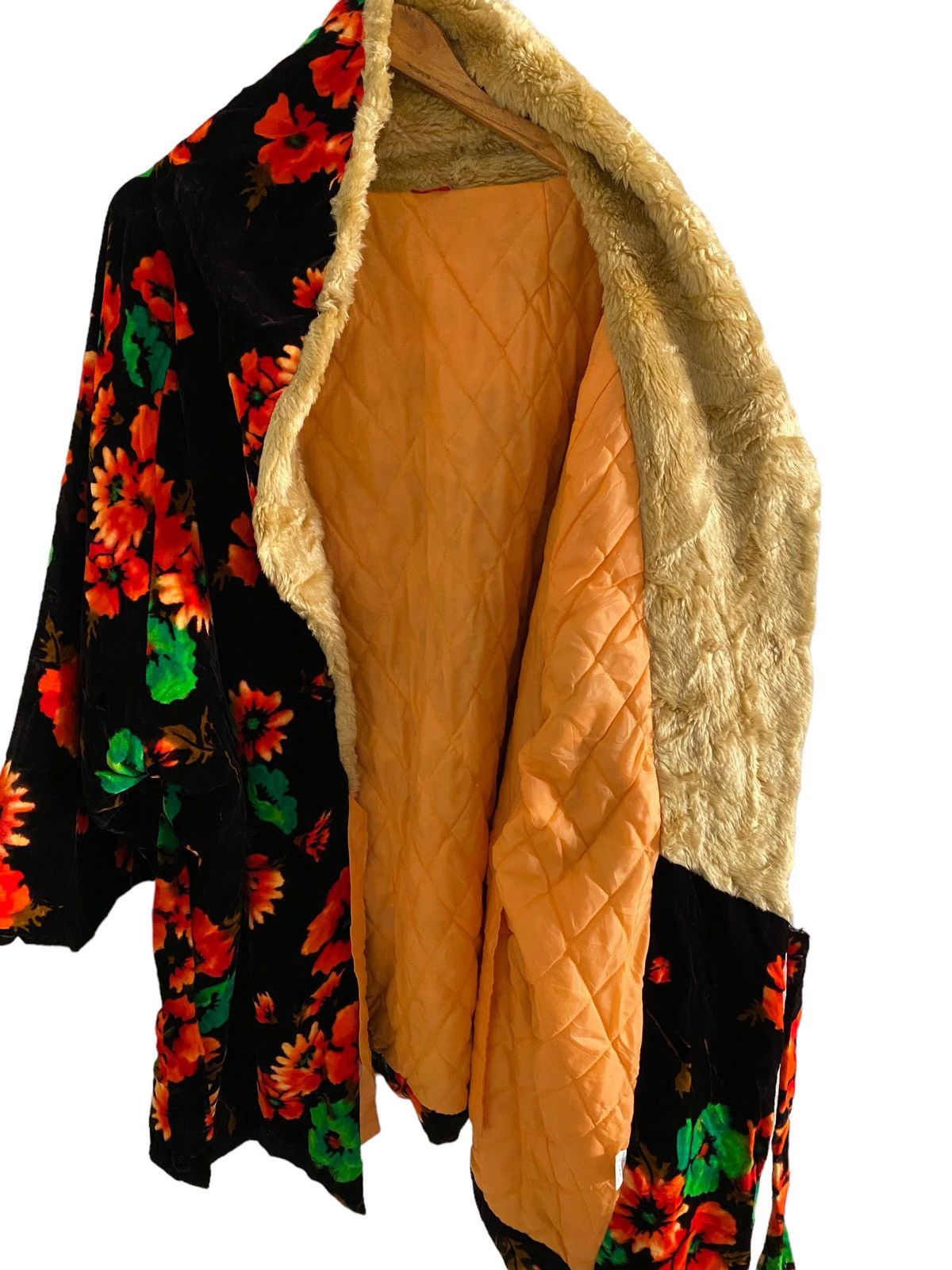 Japanese Brand Vintage kimono velvet Flower Motive Japan Oversized Jacket Size US XL / EU 56 / 4 - 16 Thumbnail
