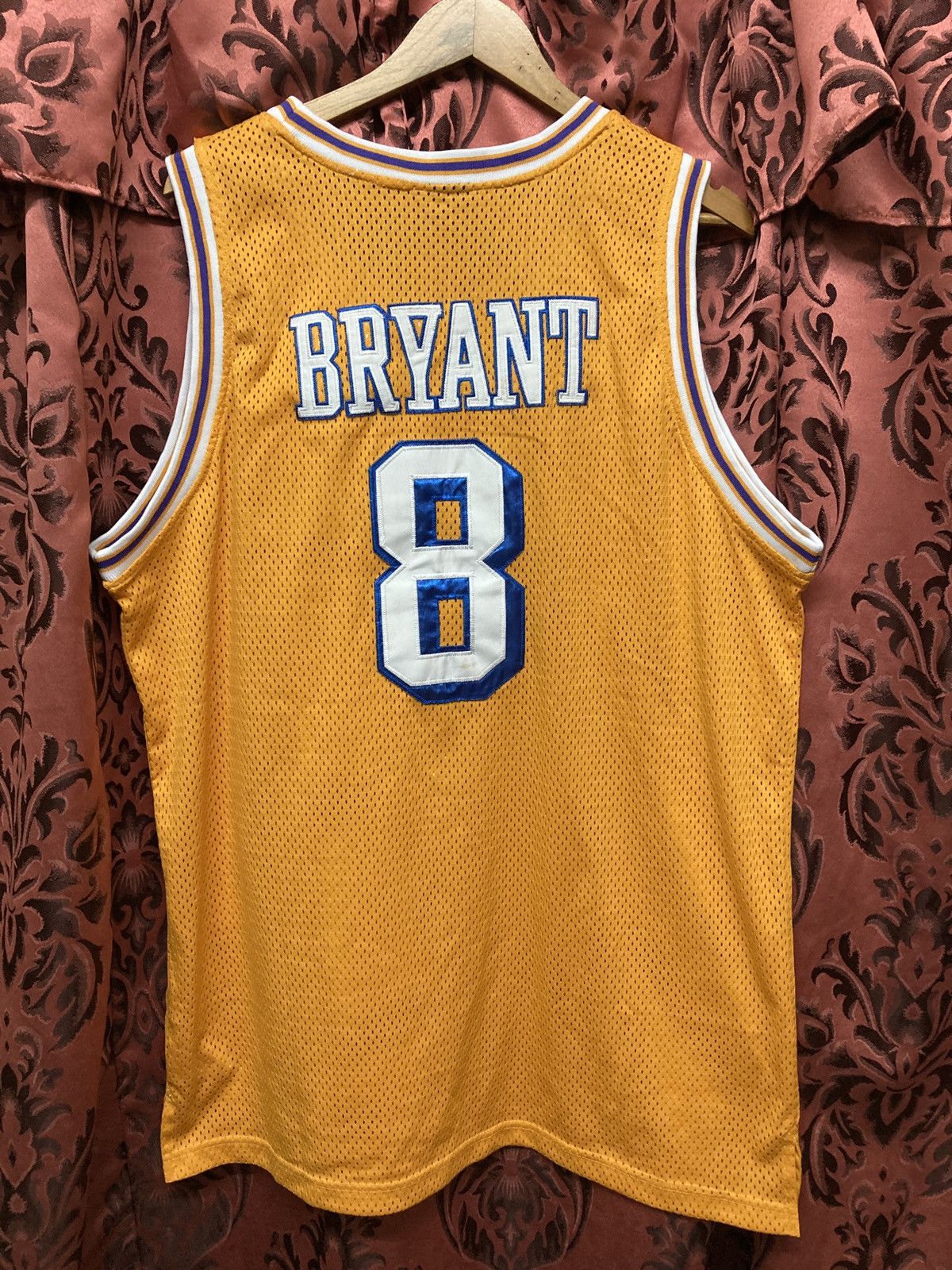 Japanese Brand Vintage NBA 8 KOBE BRYANT LA LAKERS Size US XL / EU 56 / 4 - 9 Thumbnail