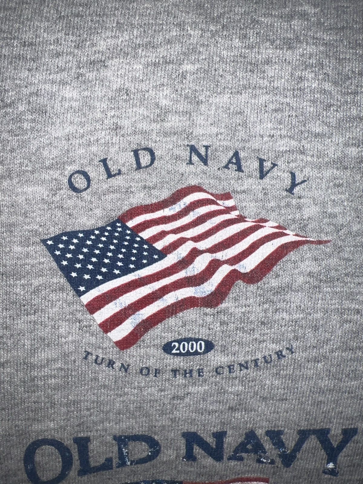 Old Navy Old Navy Flag Tee Size US XXL / EU 58 / 5 - 9 Thumbnail