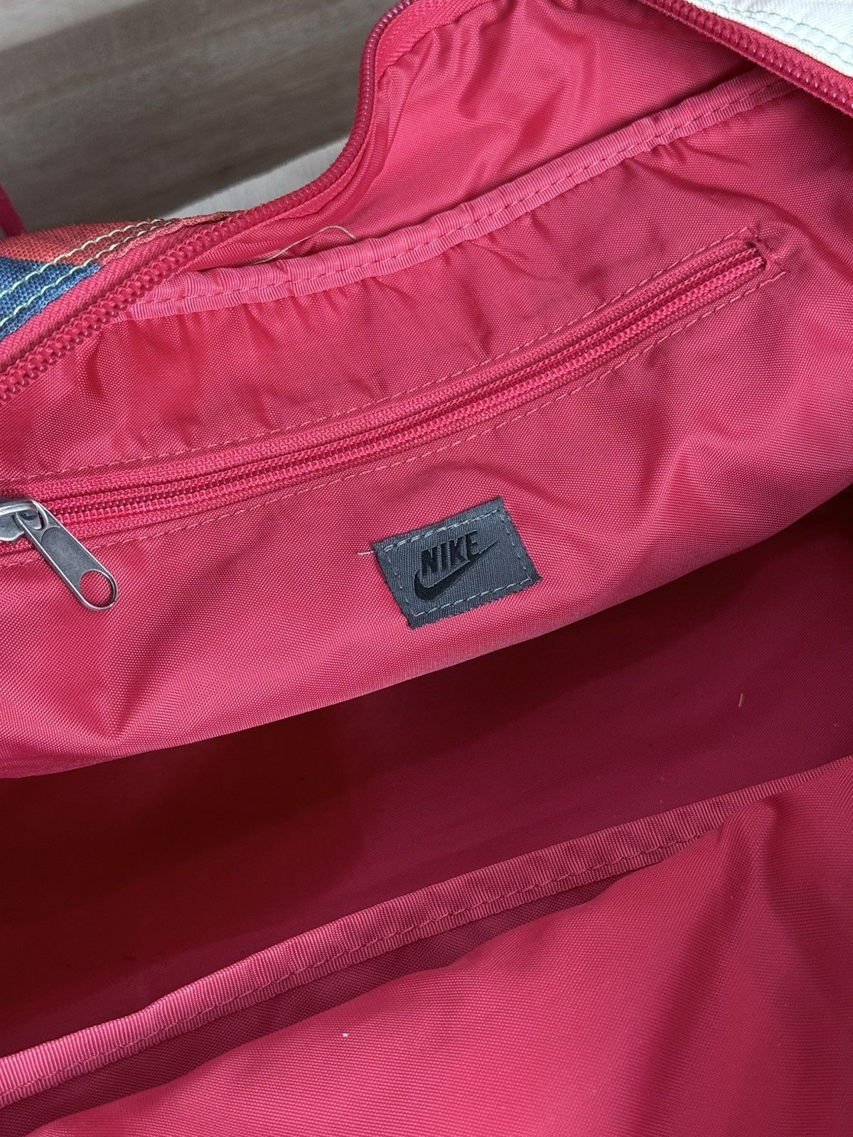 Nike Vintage Nike Cortez Duffle Bag Size ONE SIZE - 12 Thumbnail