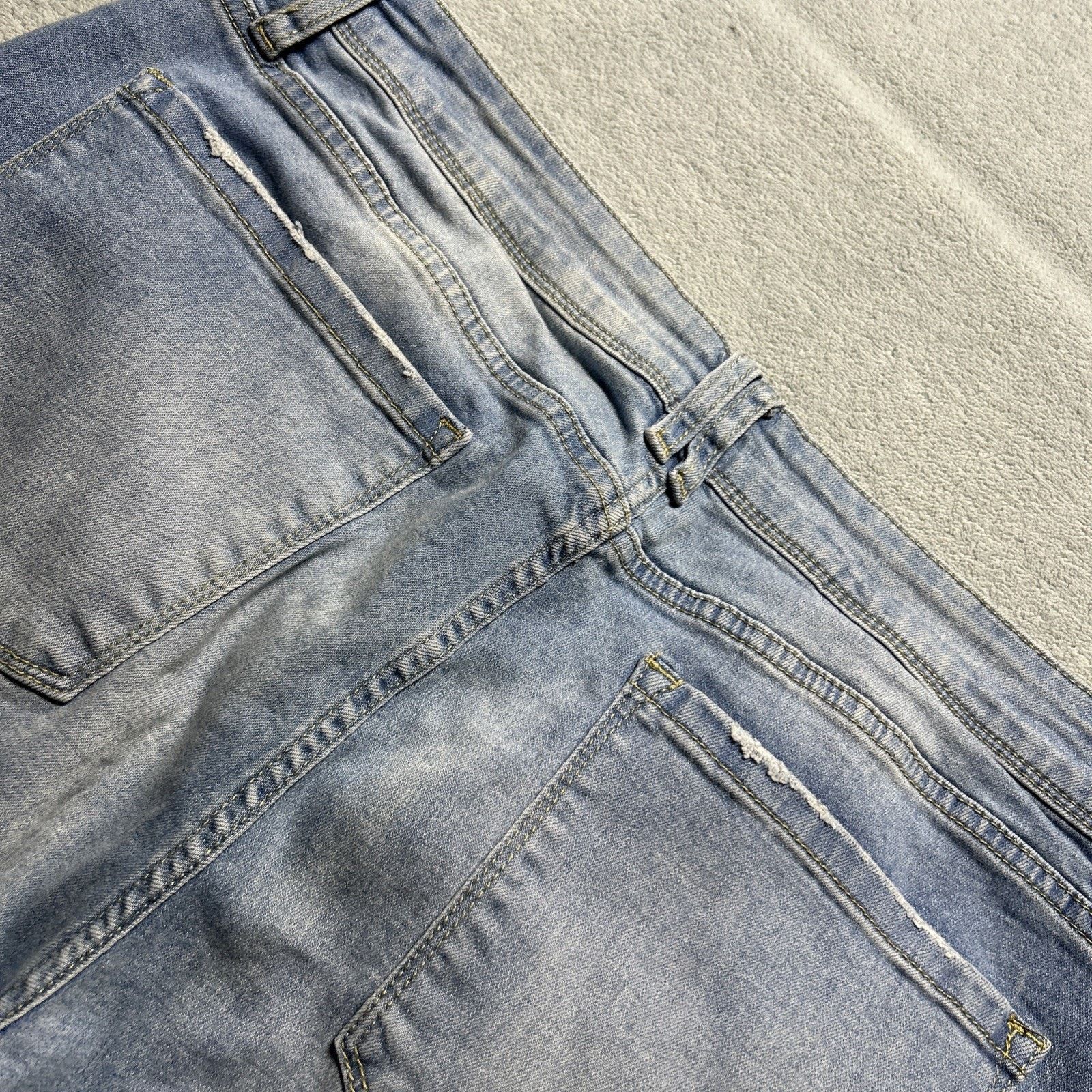 Levi's Y2K Beyond Baggy Jeans Womens XL 34x31 Hamilton Wide Baggie Size 34" / US 12 / IT 48 - 14 Thumbnail