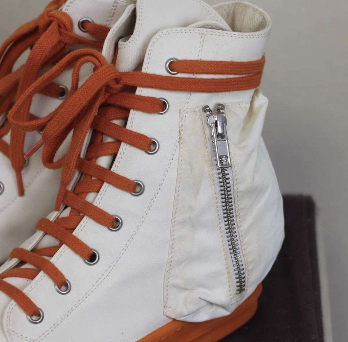 Rick Owens Rick Owens DRKSHDW White & Orange High-Top Sneakers Size US 7 / EU 40 - 3 Thumbnail
