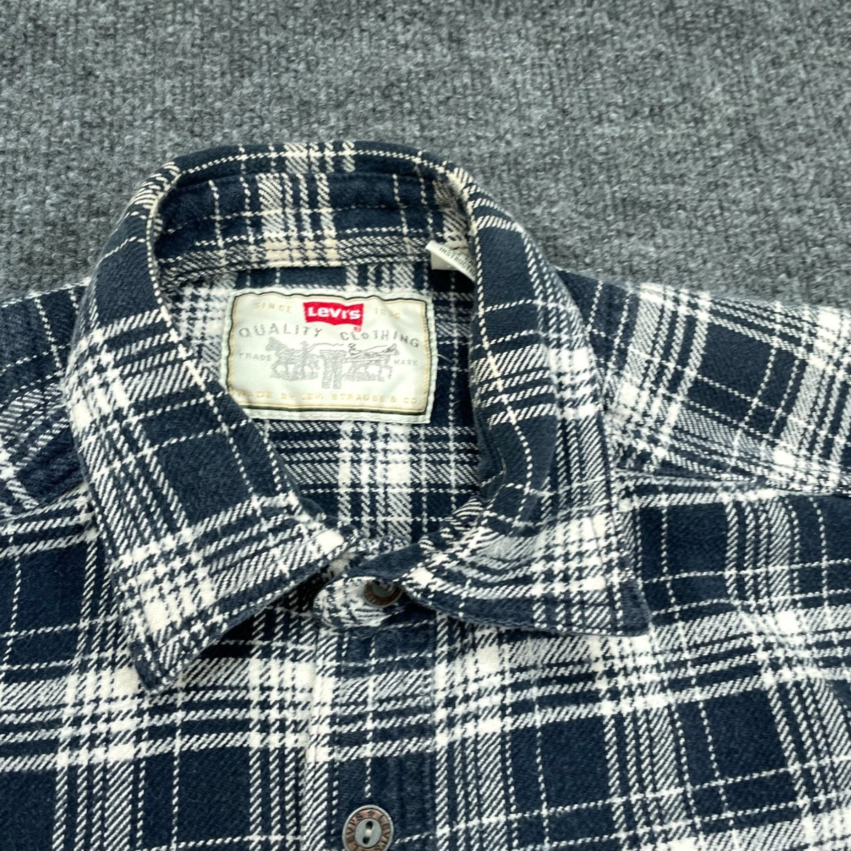 Levi's VINTAGE Levi's Shirt Mens L Blue Flannel Long Sleeve Heavyweight 90s Button-Up Size US L / EU 52-54 / 3 - 5 Thumbnail