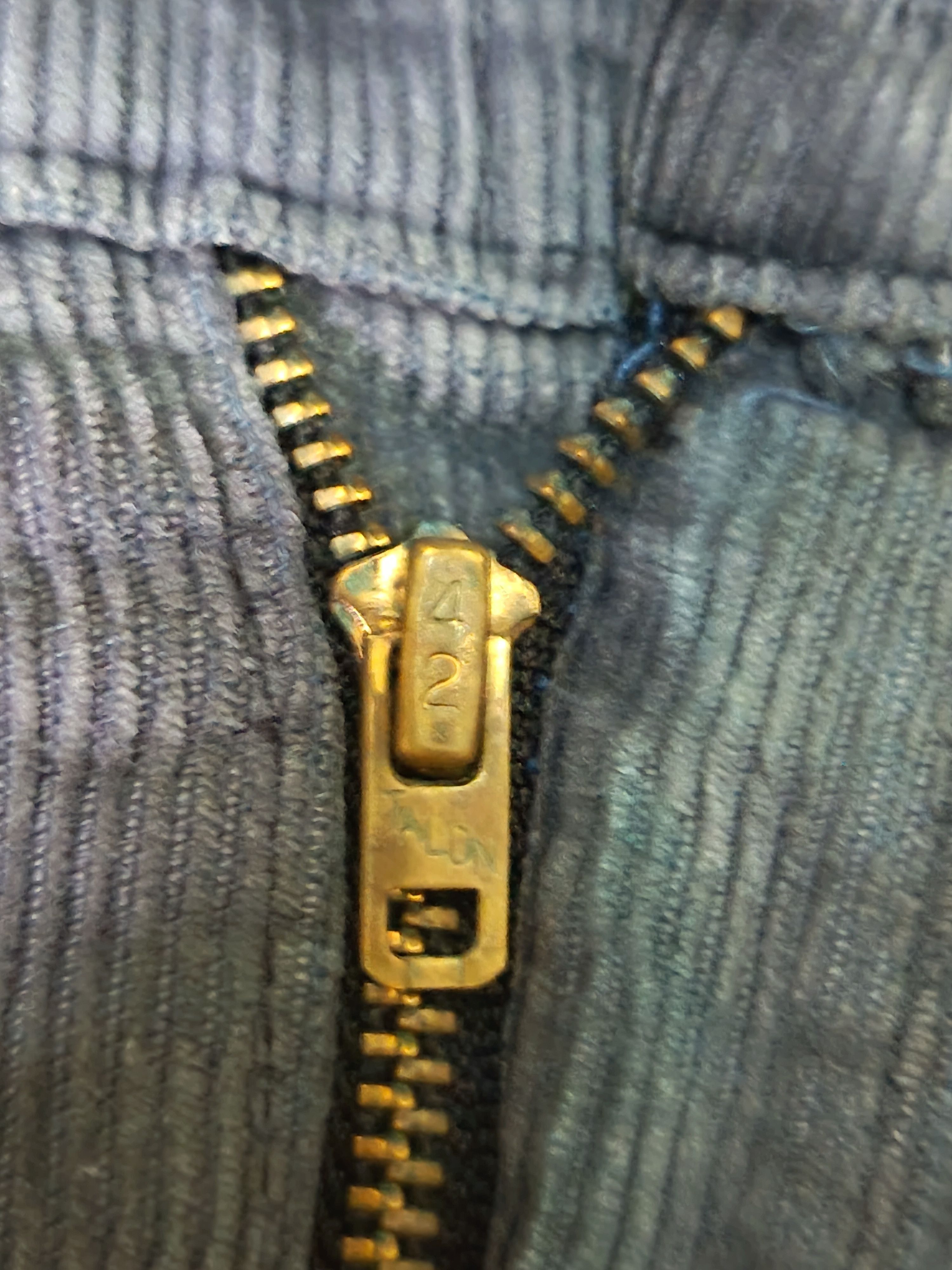 Levi's Vintage Clothing 💥Vintage💥 1983's Levis 509 Talon Zipper Corduroy Denim Size US 31 - 11 Thumbnail