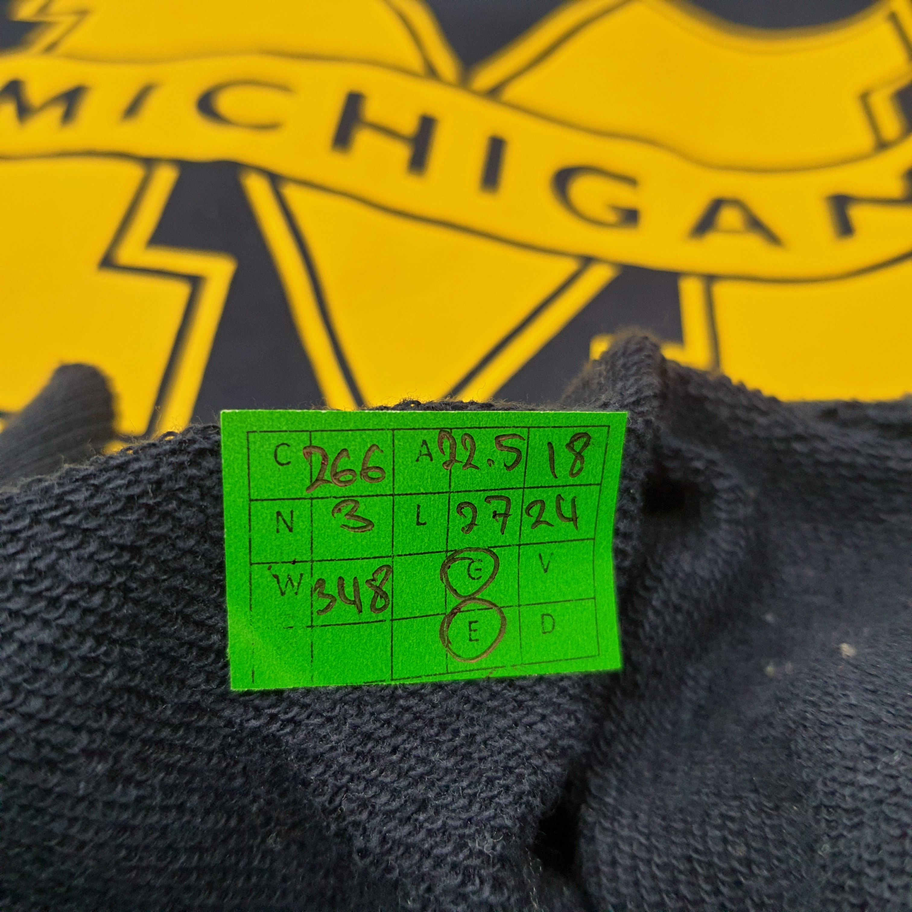 Vintage Vintage University of Michigan Sweatshirt C266N3 Size US M / EU 48-50 / 2 - 7 Thumbnail
