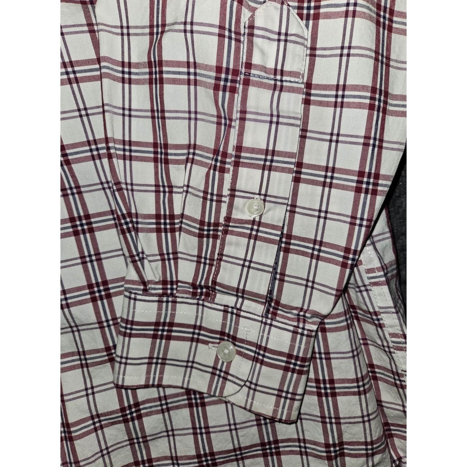 Vintage LL Bean Shirt Mens Medium Red White Plaid Button Down Wrinkle Resistant Cotton Shirt Size US M / EU 48-50 / 2 - 6 Thumbnail