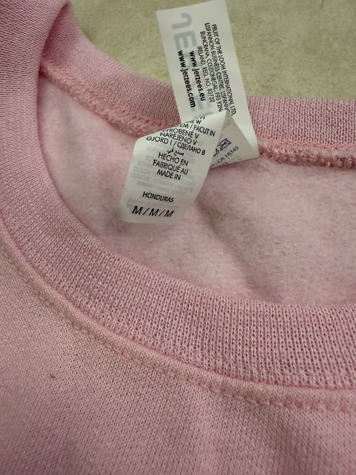 Designer Ahol Sniffs Glue Pink Crewneck Sweater Size M Size US M / EU 48-50 / 2 - 5 Thumbnail