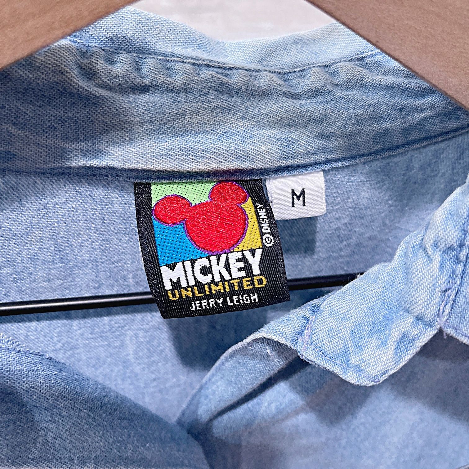 Disney Disney Mickey Mouse 90s Graphic Denim Shirt Jerry Leigh M Size M / US 6-8 / IT 42-44 - 7 Thumbnail