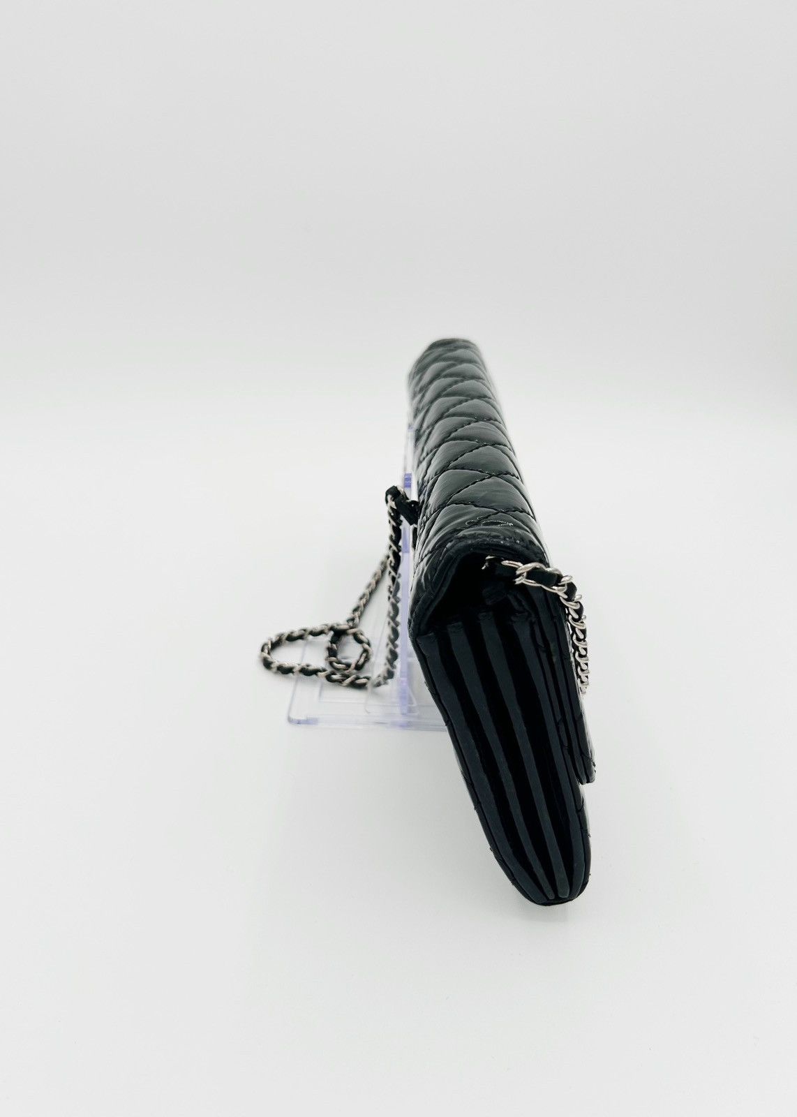 Chanel ❤️Chanel Patent Leather Quilted Wallet on a Chain❤️ Size ONE SIZE - 2 Thumbnail