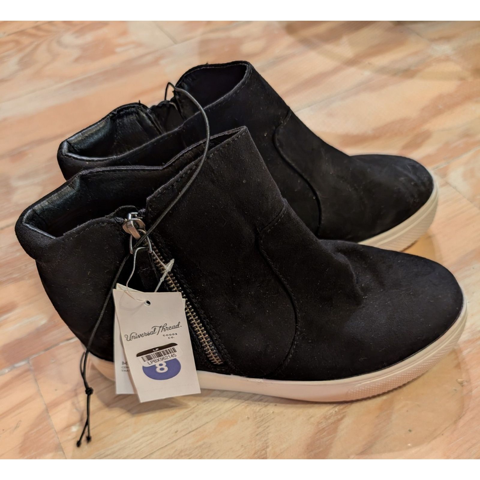 The Unbranded Brand Universal Thread Black Cindy Booties Faux Suede Women Size 8 Size US 8 / IT 38 - 1 Thumbnail