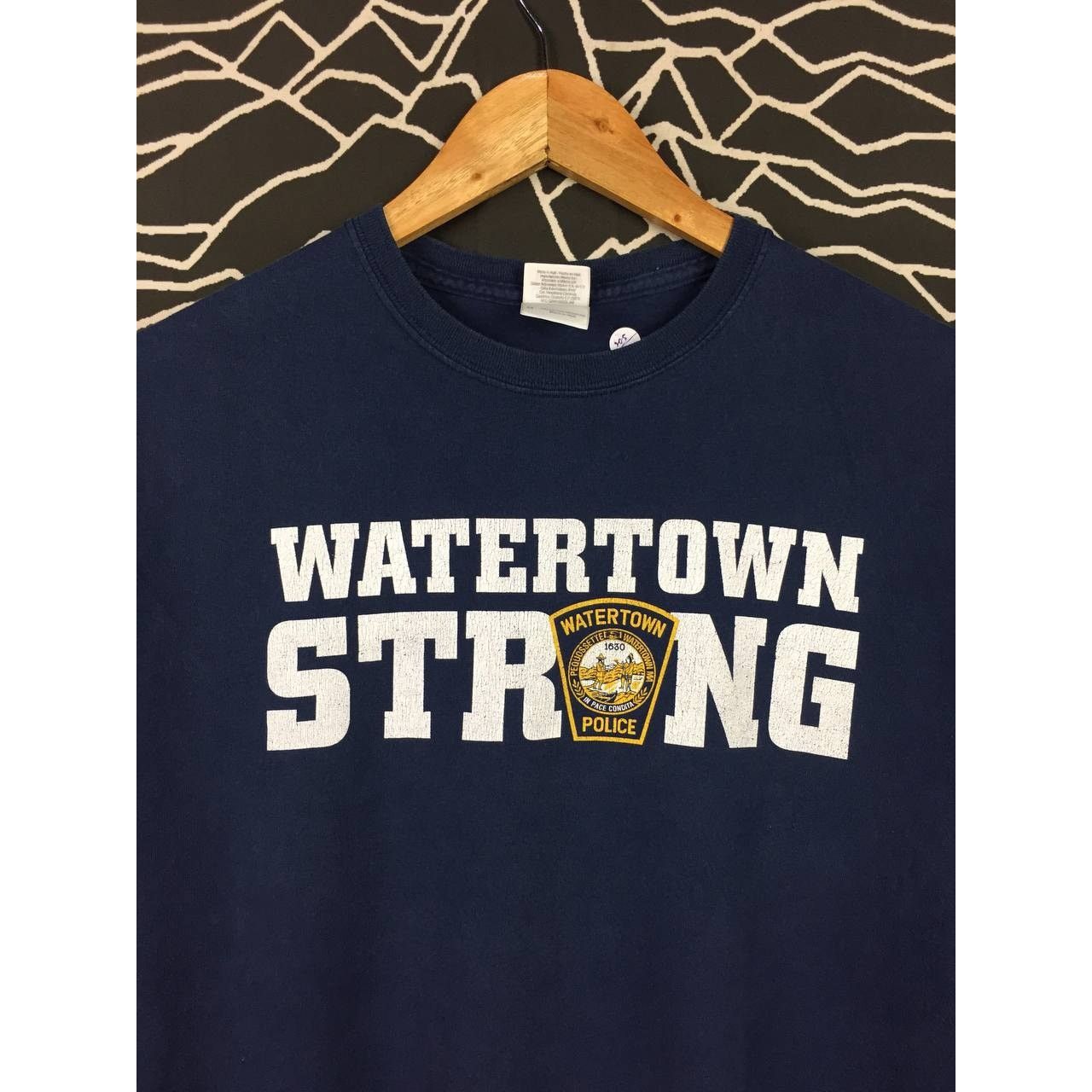 Gildan × Vintage Watertown Police Strong Watertown Police Foundation Tee Size US M / EU 48-50 / 2 - 3 Thumbnail