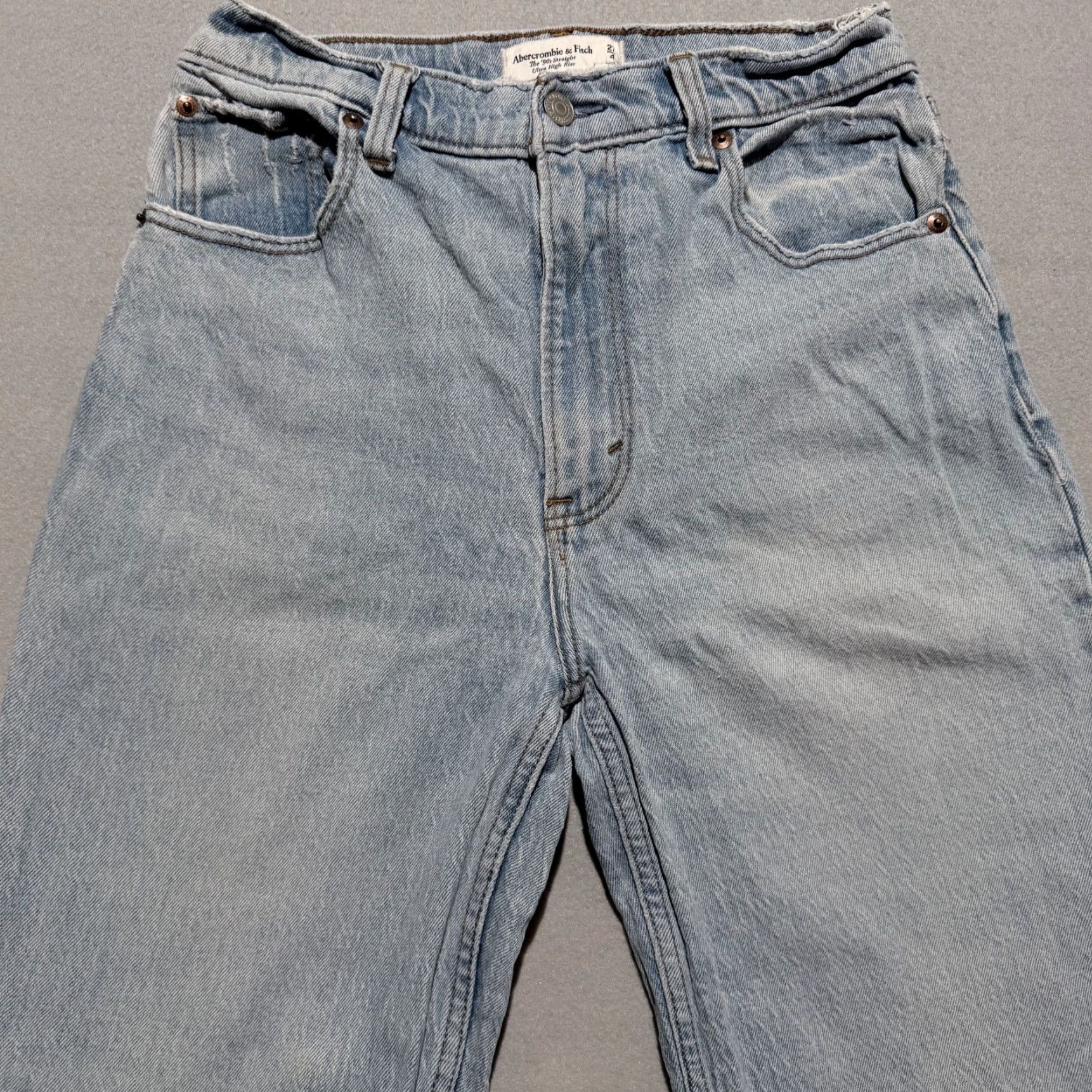 Abercrombie & Fitch Abercrombie & Fitch Jeans Women Blue 4 90s Ultra High Rise 90s Straight Denim Vintage: No Distressed Pockets Slit 30 in Inseam XS-XL Size 27" / US 4 / IT 40 - 3 Thumbnail