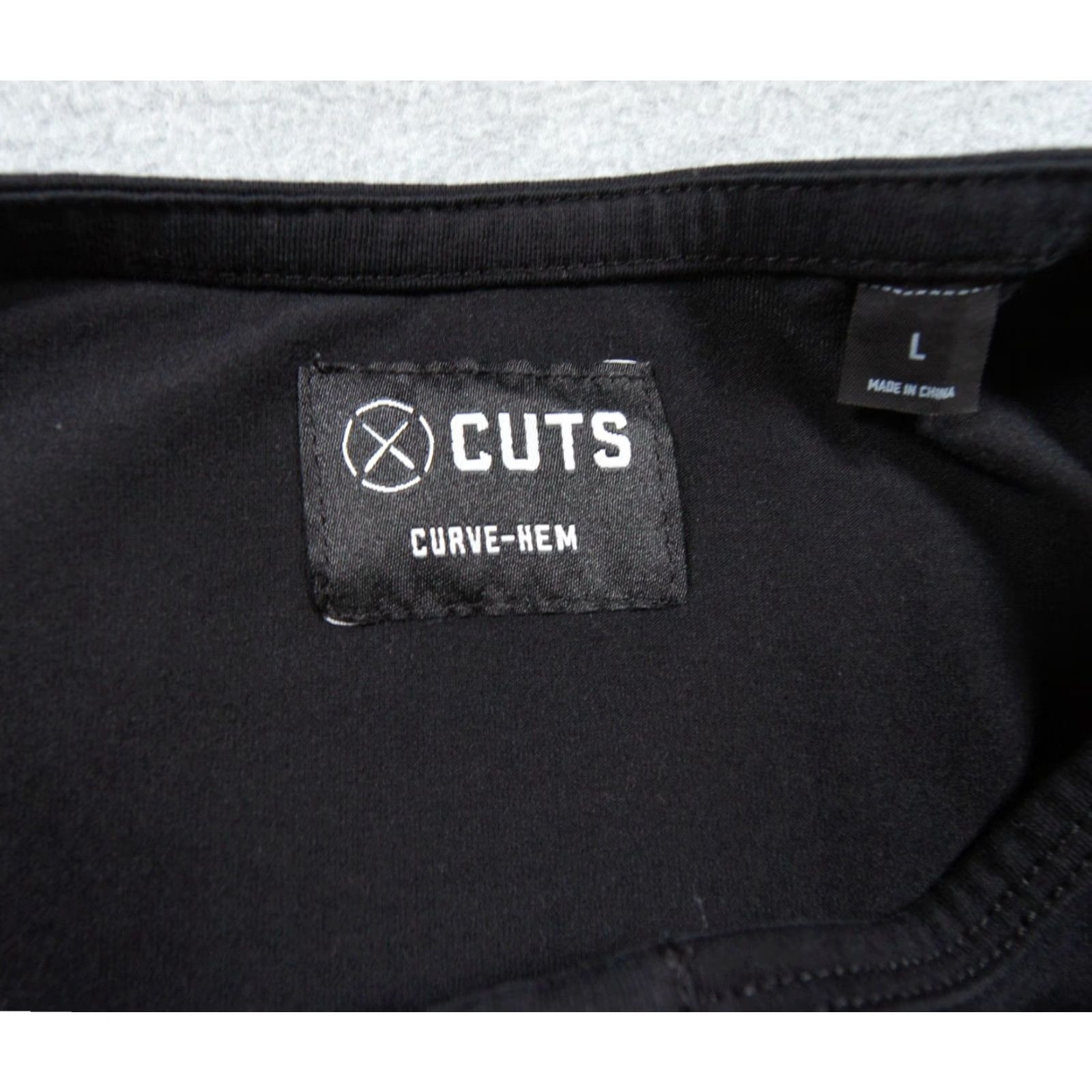 Cuts Cuts Shirt Mens Large Black Henley Long Sleeve Curve Hem Stretch Casual Adult Shirt Mens Large Black Henley Long Sleeve Curve Hem Stretch Casual Adult Size US L / EU 52-54 / 3 - 6 Thumbnail