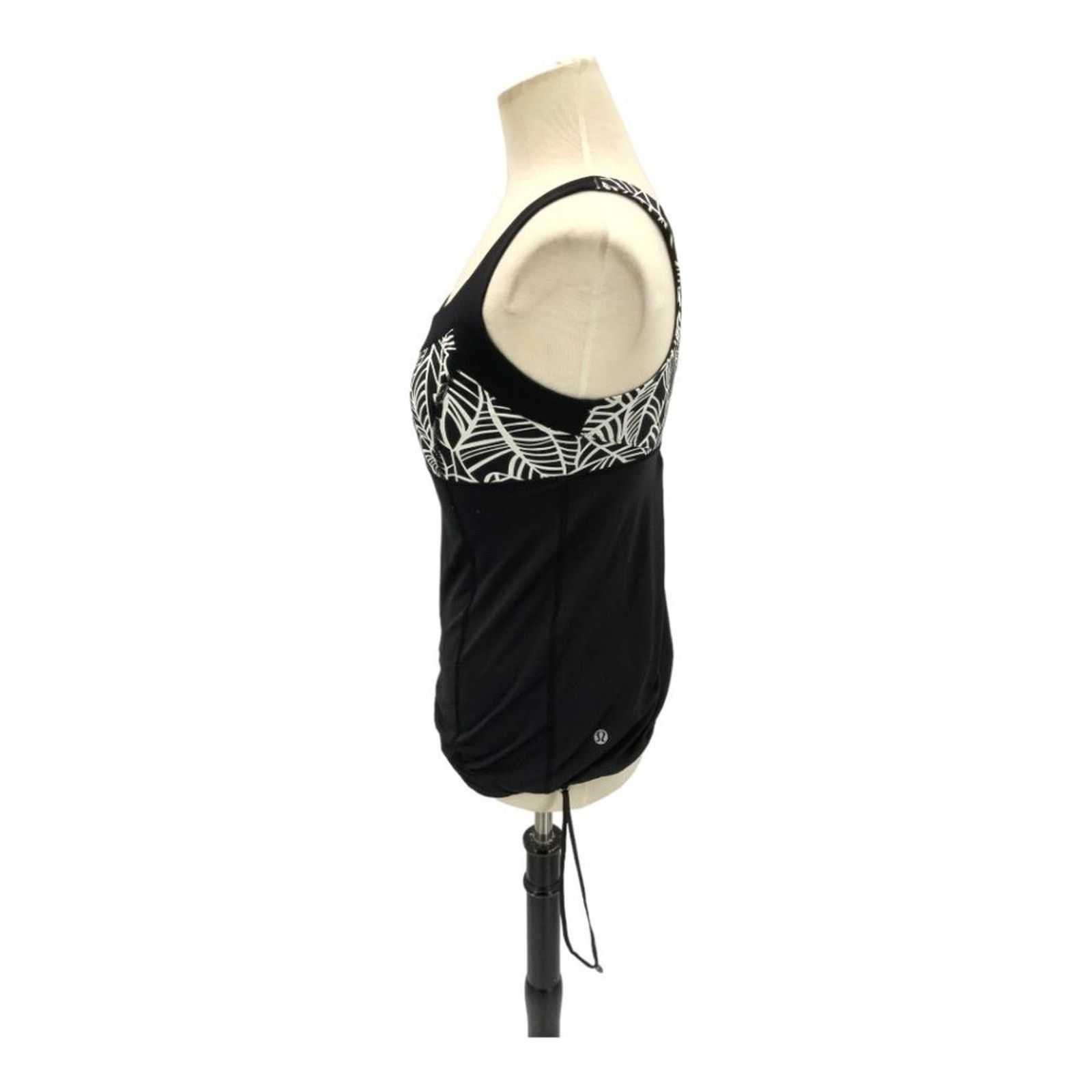 Lululemon Lululemon Run Ta Ta Topper Tank Top Black Size 4 Size S / US 4 / IT 40 - 6 Thumbnail