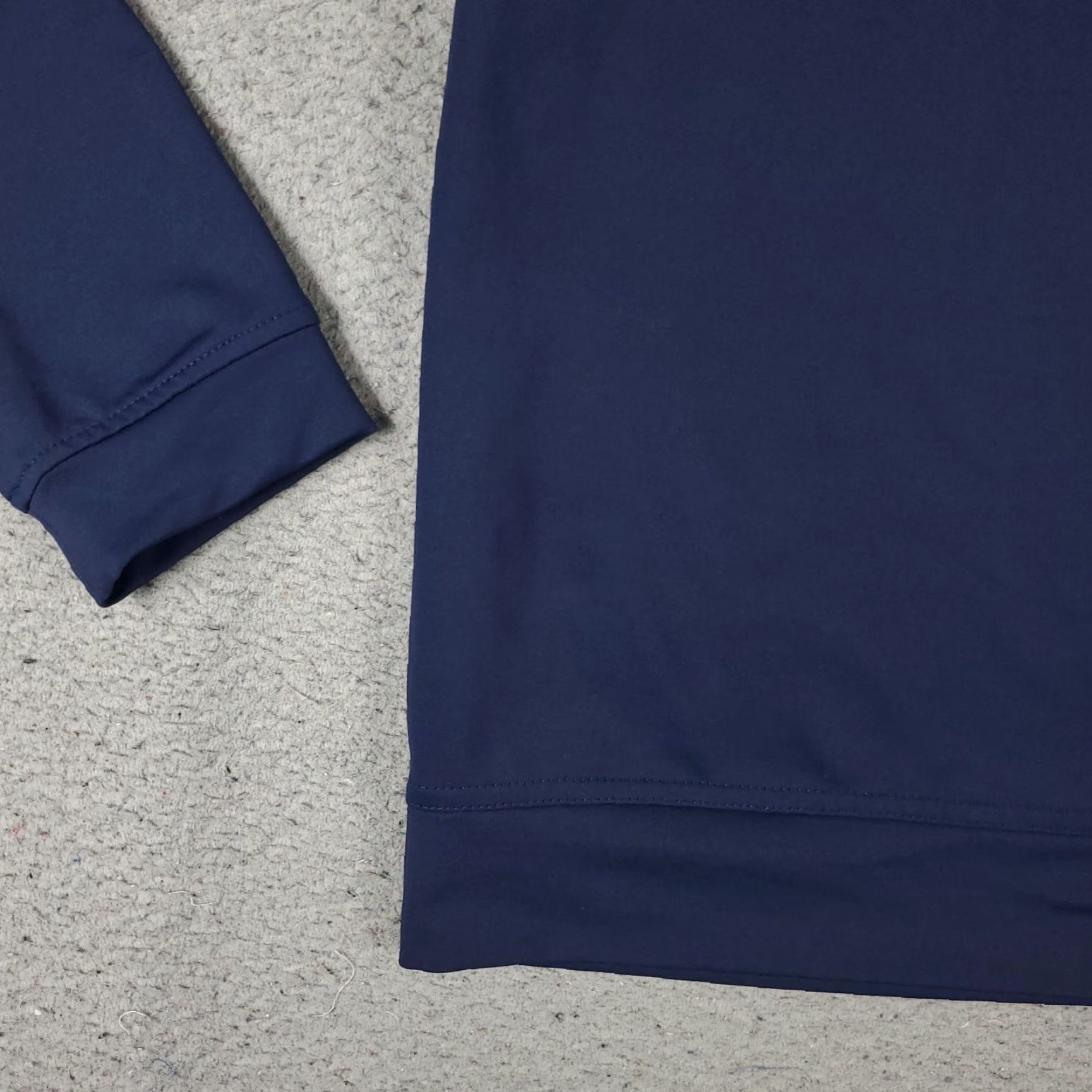 Peter Millar Peter Millar Sweater Mens Large Blue Golf Lightweight 1/4 Zip Pullover Size US L / EU 52-54 / 3 - 3 Thumbnail