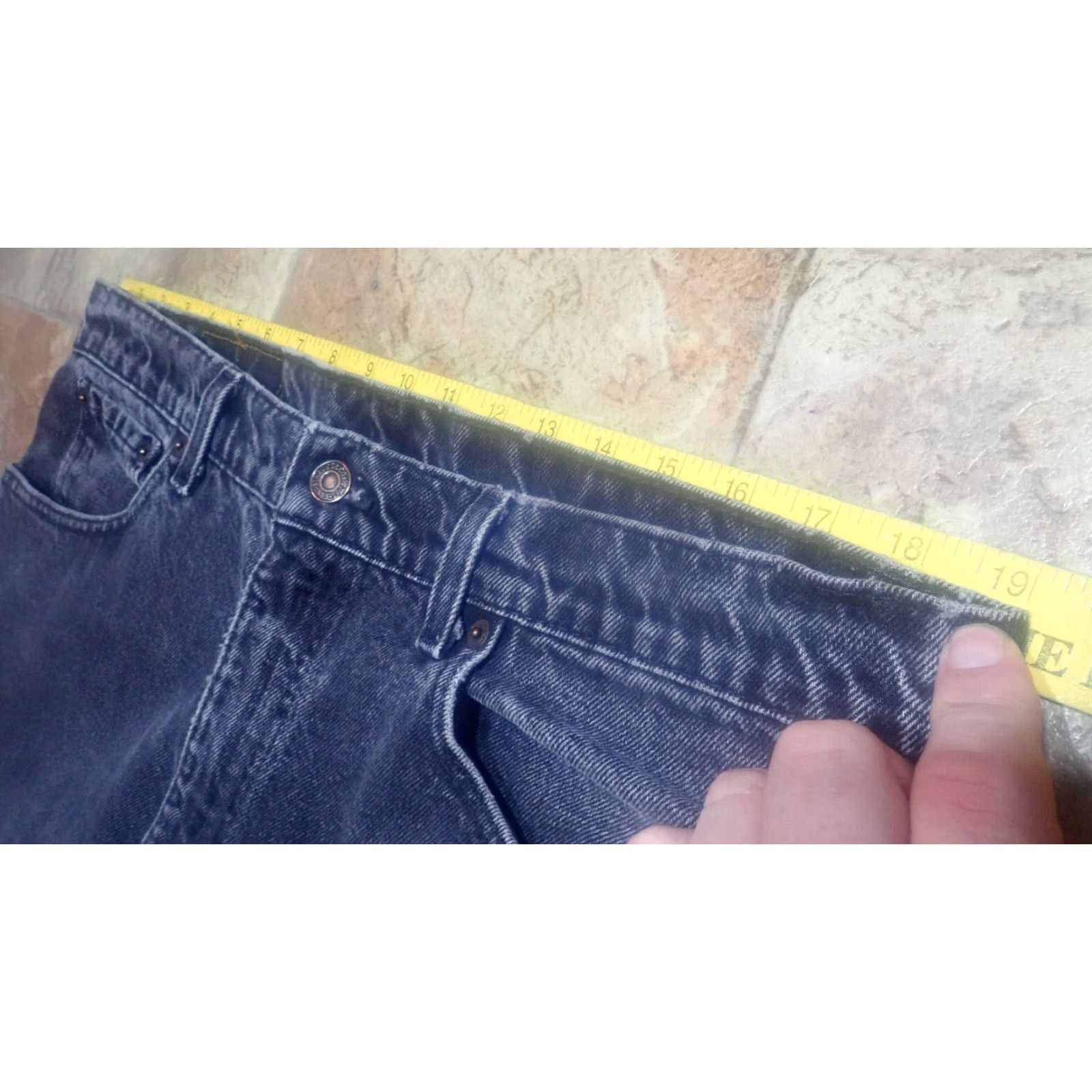 Levi's VINTAGE Levi's 550 Jeans Men 38x36 Black Denim Distressed 90s USA Fast Shipping Size US 38 / EU 54 - 6 Thumbnail