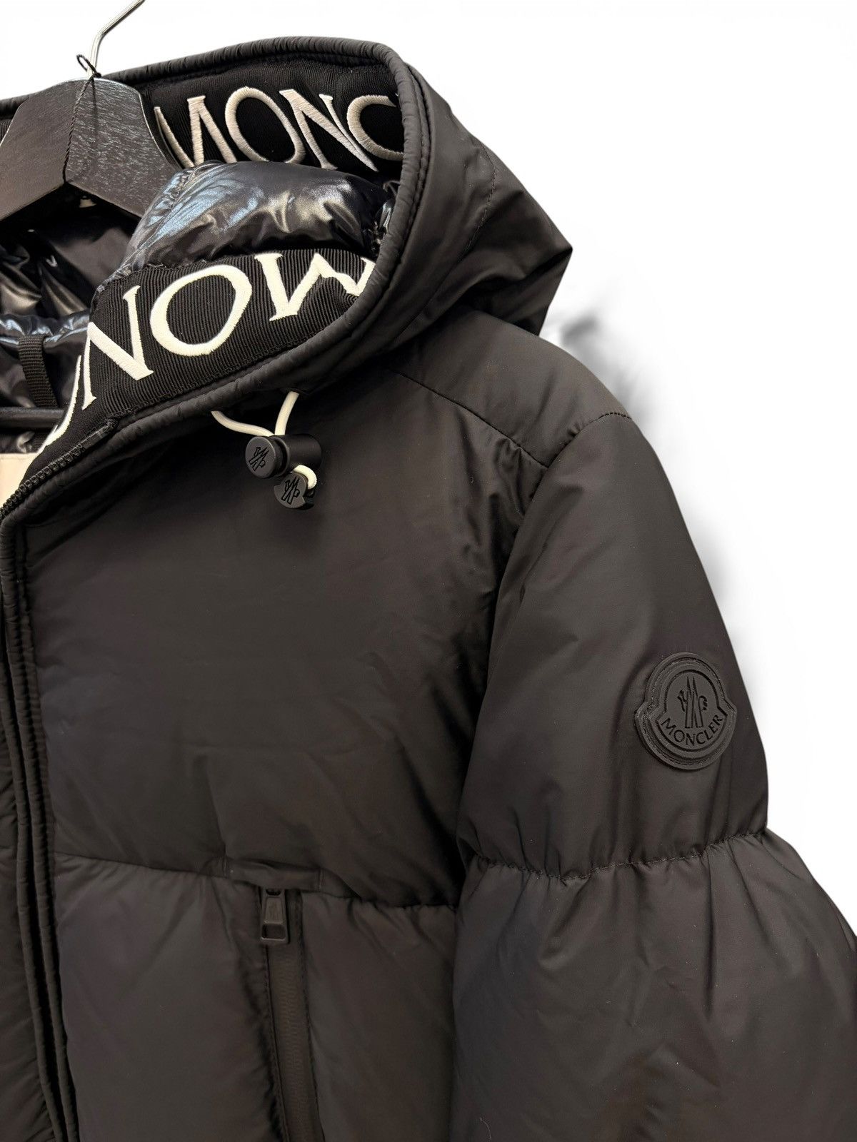 Moncler Montcla Hooded Short Down Jacket Size (1) Small Size US S / EU 44-46 / 1 - 2 Thumbnail