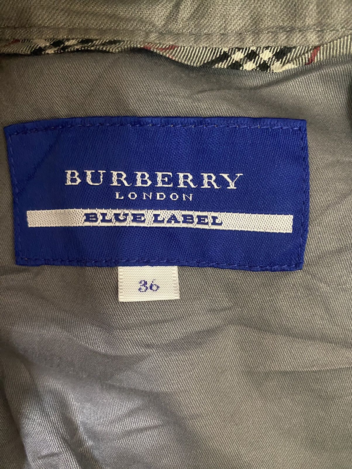 Burberry BURBERRY LONDON BLUE LABEL PARKA JACKET NICE STYLE Size S / US 4 / IT 40 - 13 Thumbnail