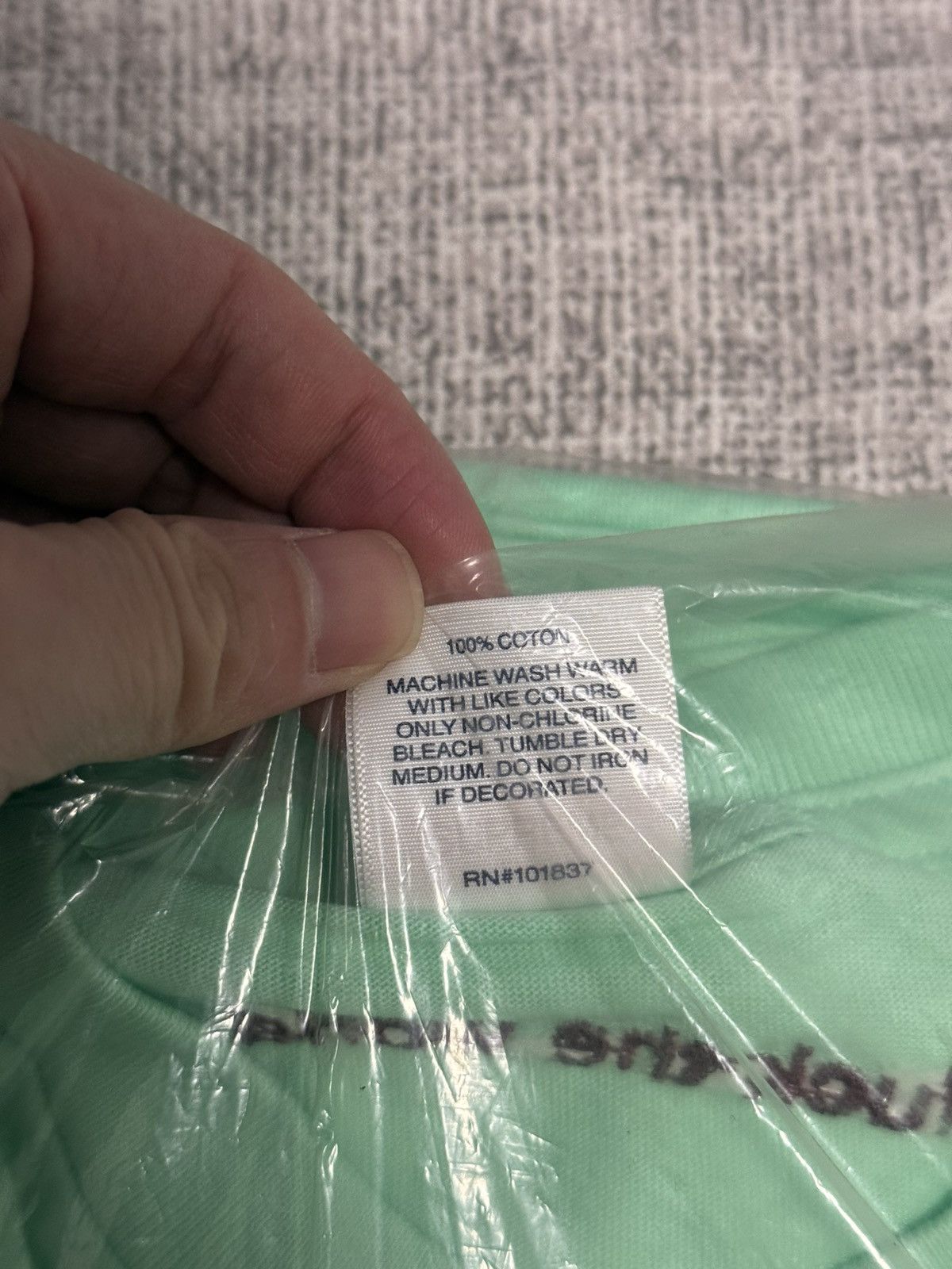 Supreme Supreme ss18 ftw tee fuck the world T-shirt new Size US L / EU 52-54 / 3 - 4 Thumbnail