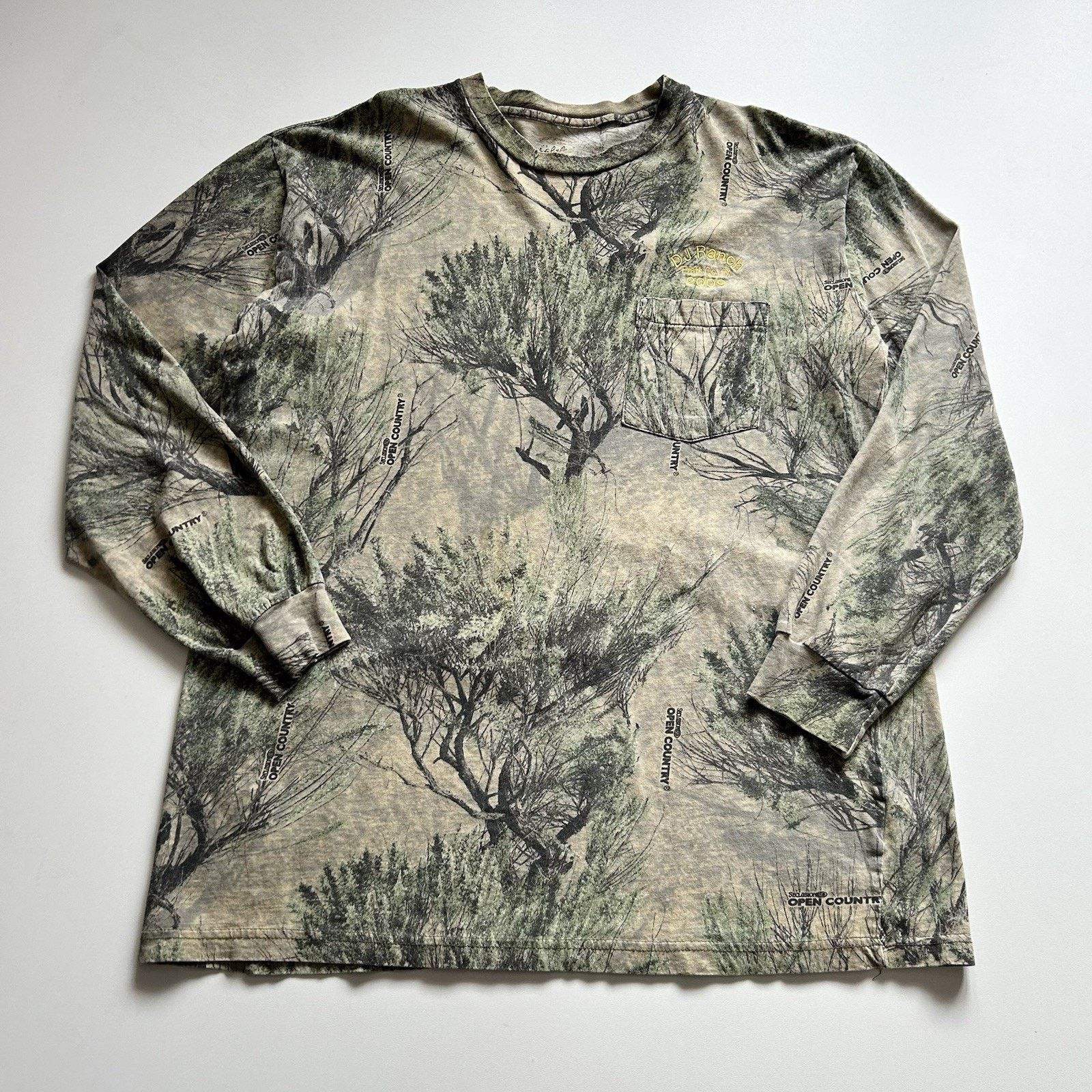 Vintage Realtree Camo Long Sleeve Pocket T Shirt XL Y2K Rare