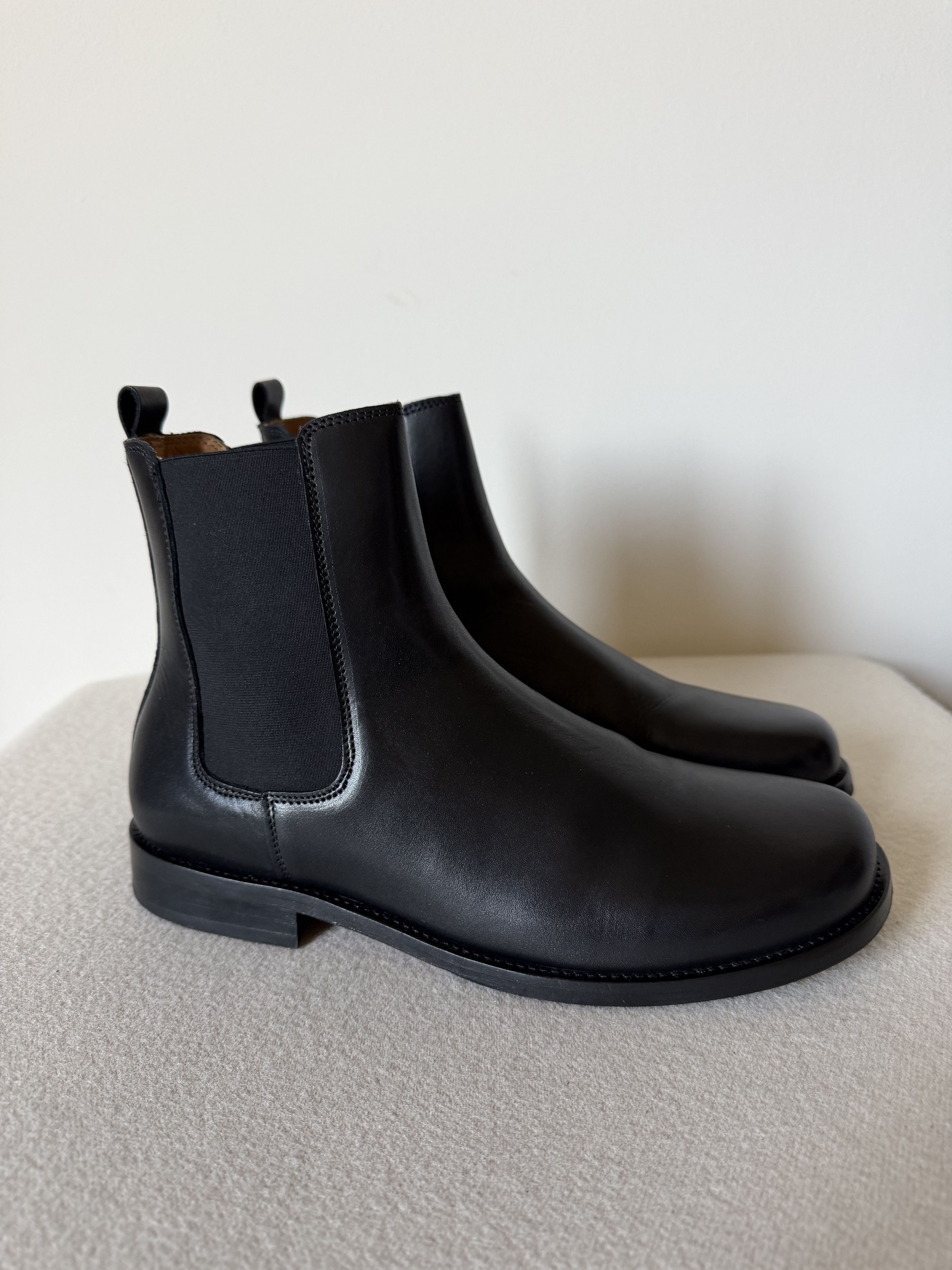 Mfpen Core Chelsea Boots in Black Leather