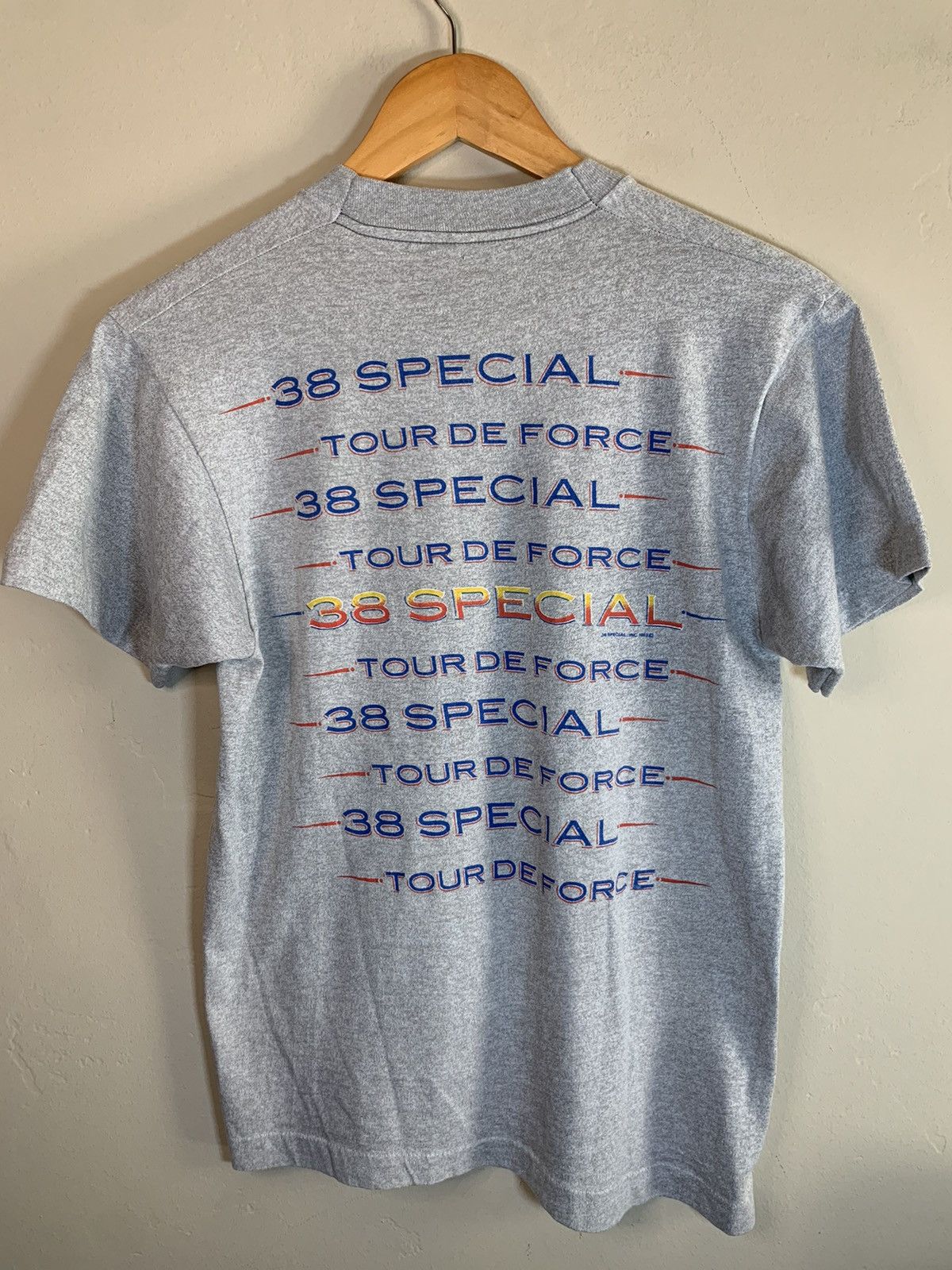 Band Tees × Vintage *RARE* Vintage 1983 .38 Special Tour De Force Band T-Shirt Size US M / EU 48-50 / 2 - 2 Thumbnail