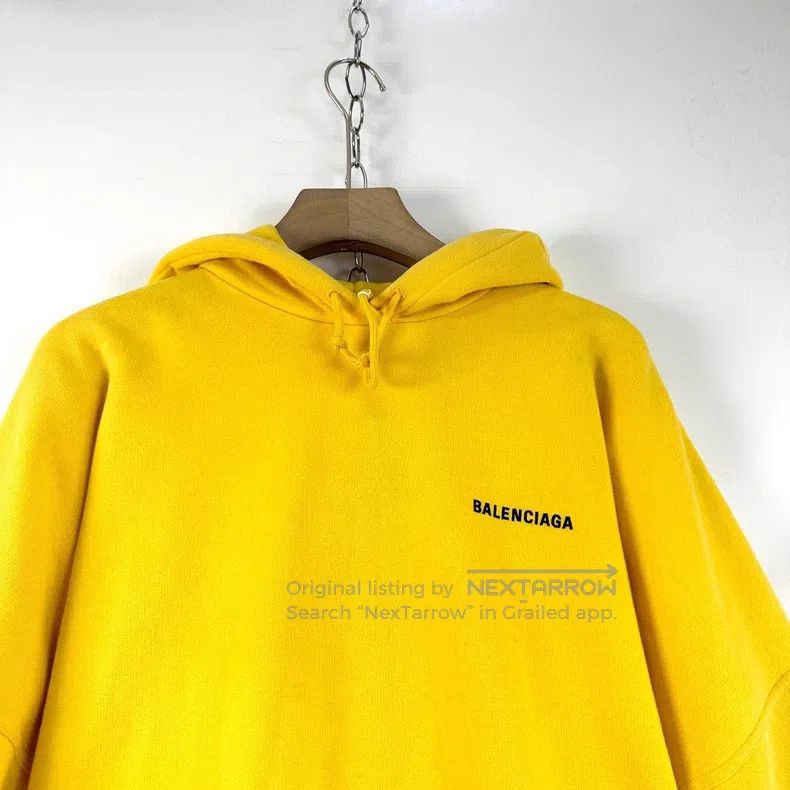 Balenciaga Balenciaga Yellow Embroidered Logo Off-Shoulder Loose Hood Size US L / EU 52-54 / 3 - 3 Thumbnail