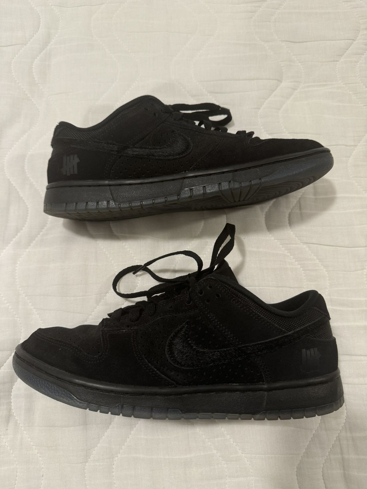 Nike Nike Dunk Low SP x UNDEFEATED Size US 9.5 / EU 42-43 - 1 Thumbnail
