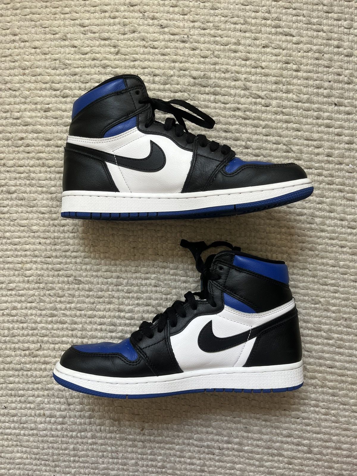 Nike Air Jordan 1 Retro High OG 'Royal Toe' US 7.5 Size US 7.5 / EU 40-41 - 3 Thumbnail