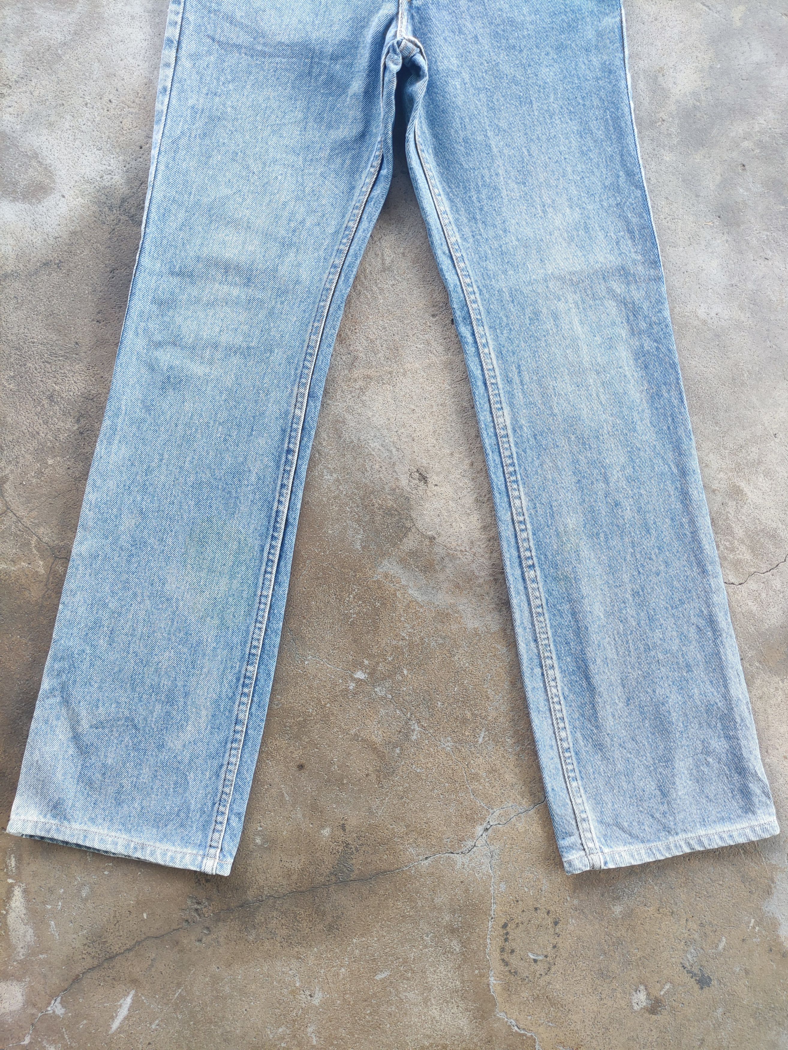 Levi's Vintage Levi's Brand Denim Faded Ripped Pants Size US 26 / EU 42 - 4 Thumbnail