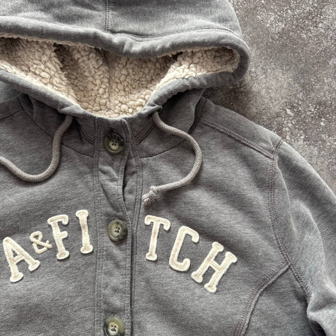 Abercrombie & Fitch Abercrombie & Fitch Iconic Vintage Faux Fur Hoodie Size US M / EU 48-50 / 2 - 7 Thumbnail
