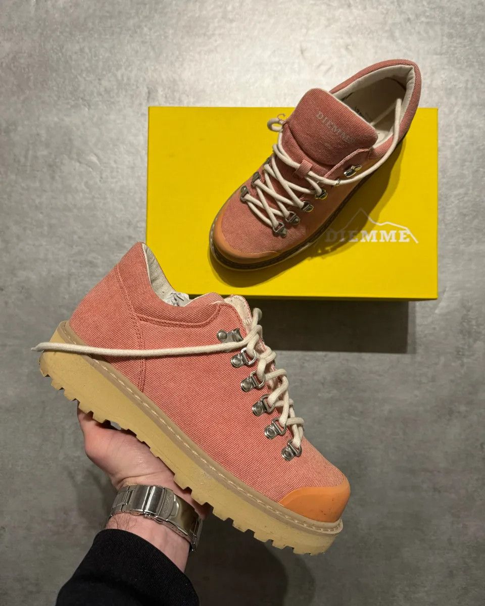 Maison Margiela Diemme Cornaro Pink Mountain Boots Size US 7 / EU 40 - 1 Thumbnail