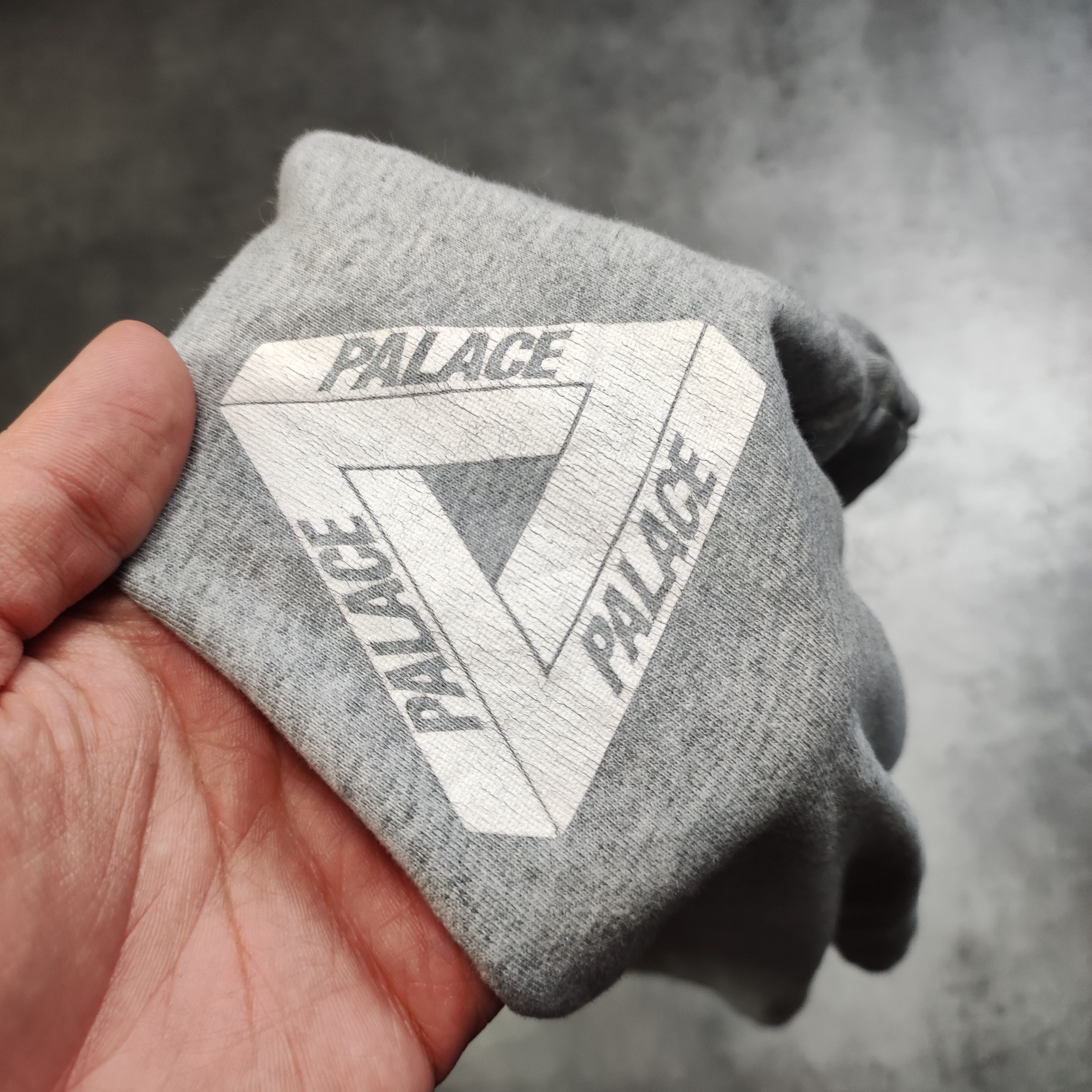 Palace RARE Streetwear Palace Skateboards Gray Tropic Tee Size US S / EU 44-46 / 1 - 4 Thumbnail