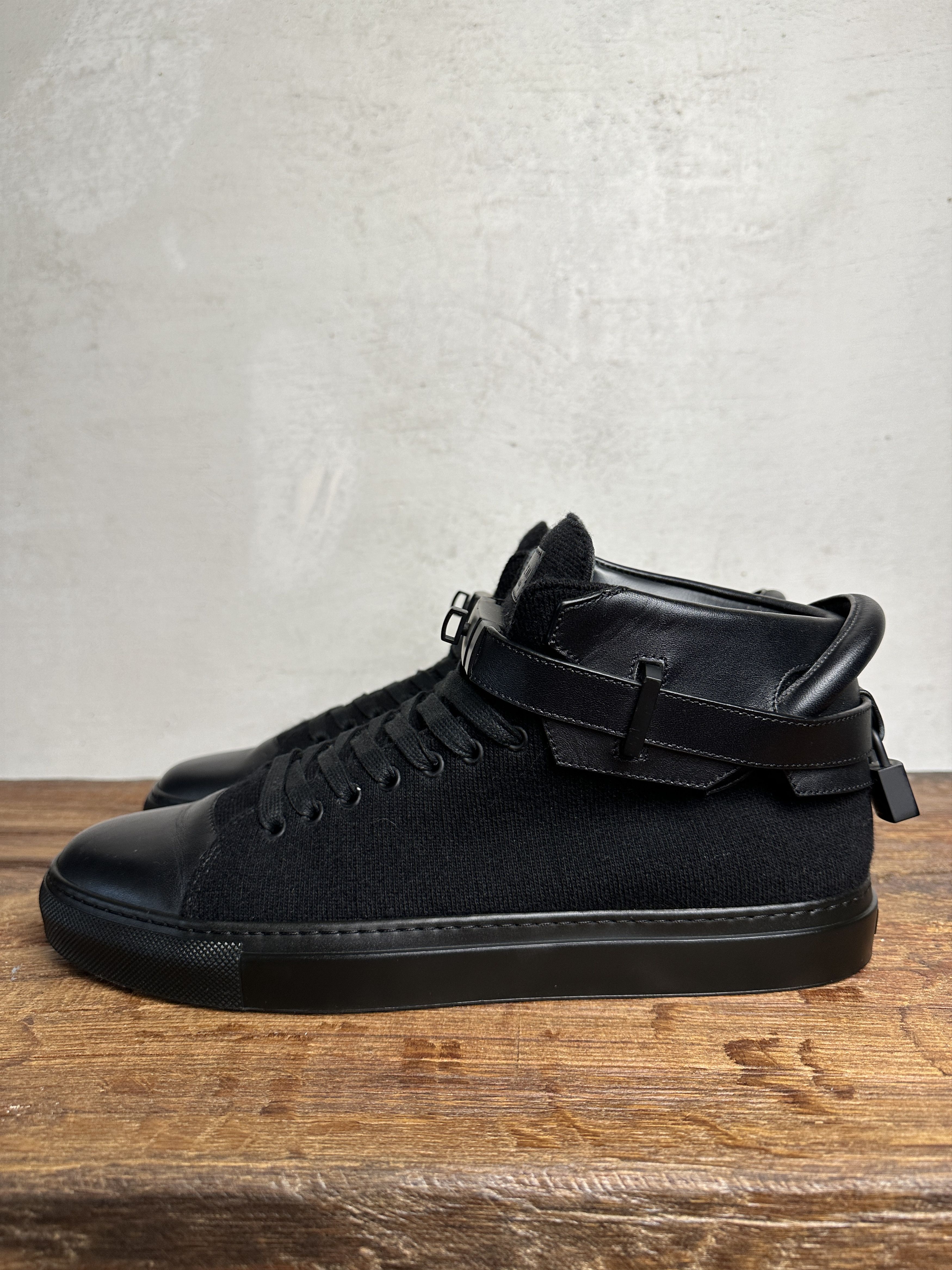 Buscemi Buscemi 100mm Clip Canvas Mid-Top Triple Black Sneakers Size US 12 / EU 45 - 1 Thumbnail