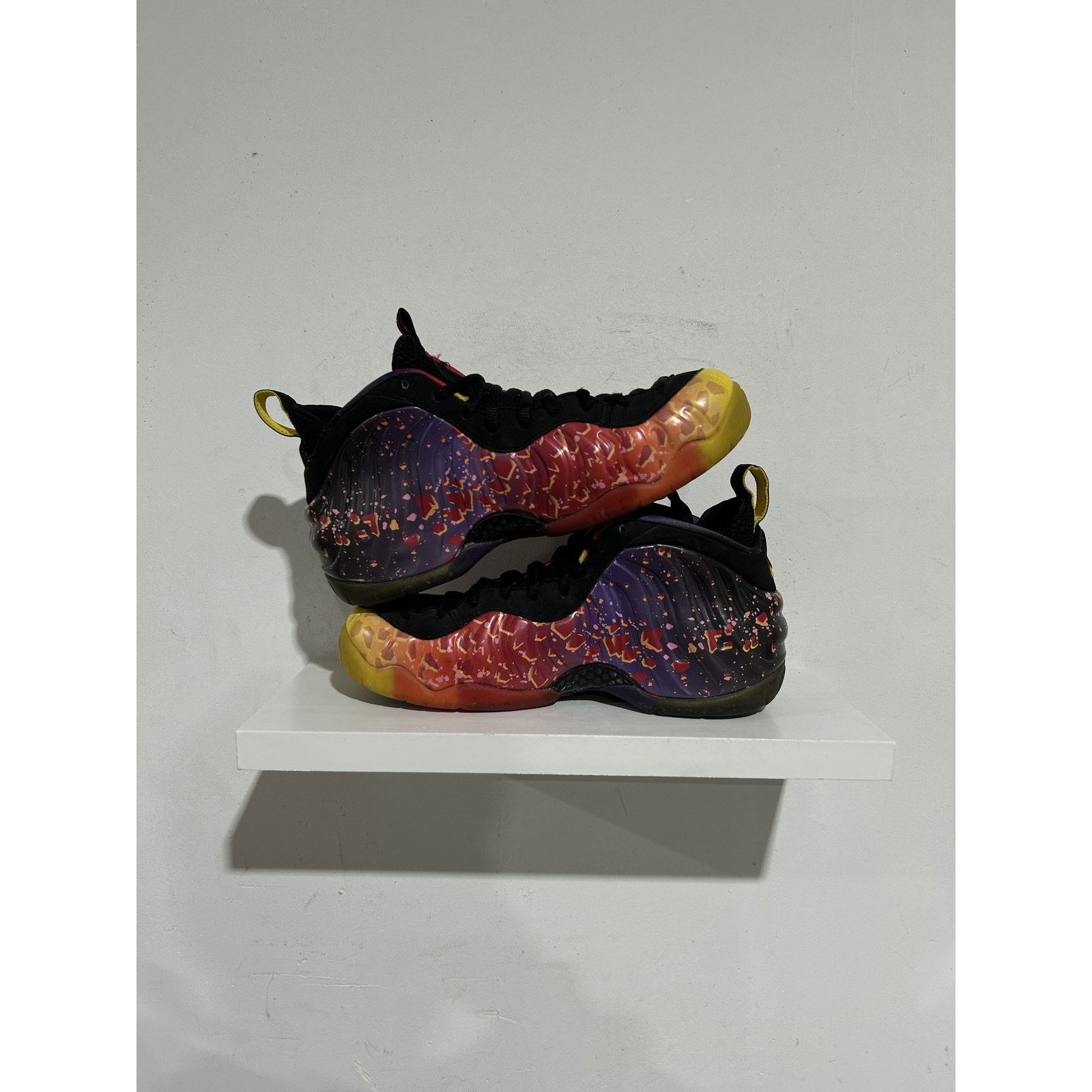 Nike NIKE AIR FOAMPOSITE AREA 72 ASTEROID SIZE 10.5 PREOWNED Size US 10.5 / EU 43-44 - 2 Thumbnail