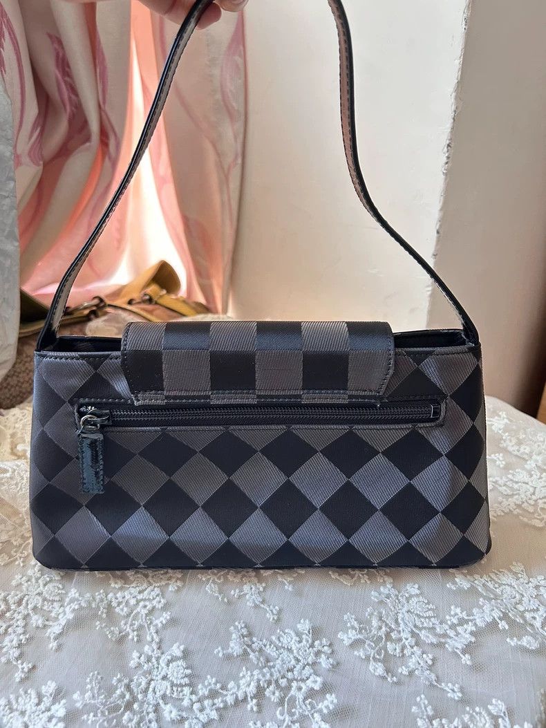 Givenchy Givenchy New Vintage Plaid Shoulder Bag Size ONE SIZE - 3 Thumbnail