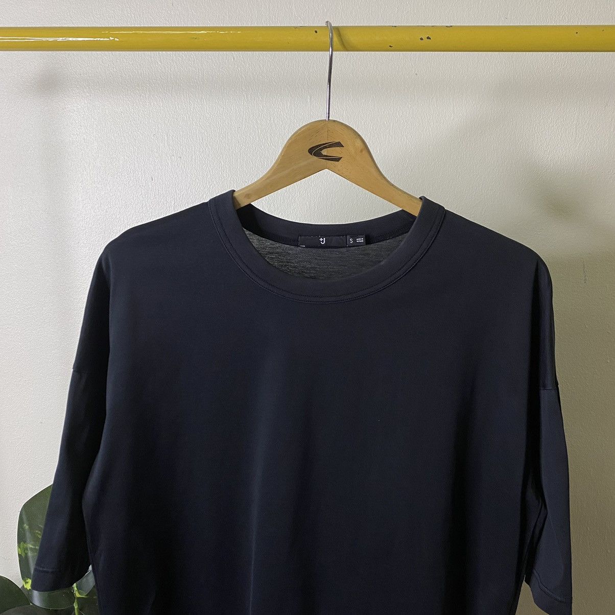 Jil Sander × Uniqlo Jil Sander J+ For Uniqlo Black Blank Cropped Oversize Tee Size US S / EU 44-46 / 1 - 2 Thumbnail