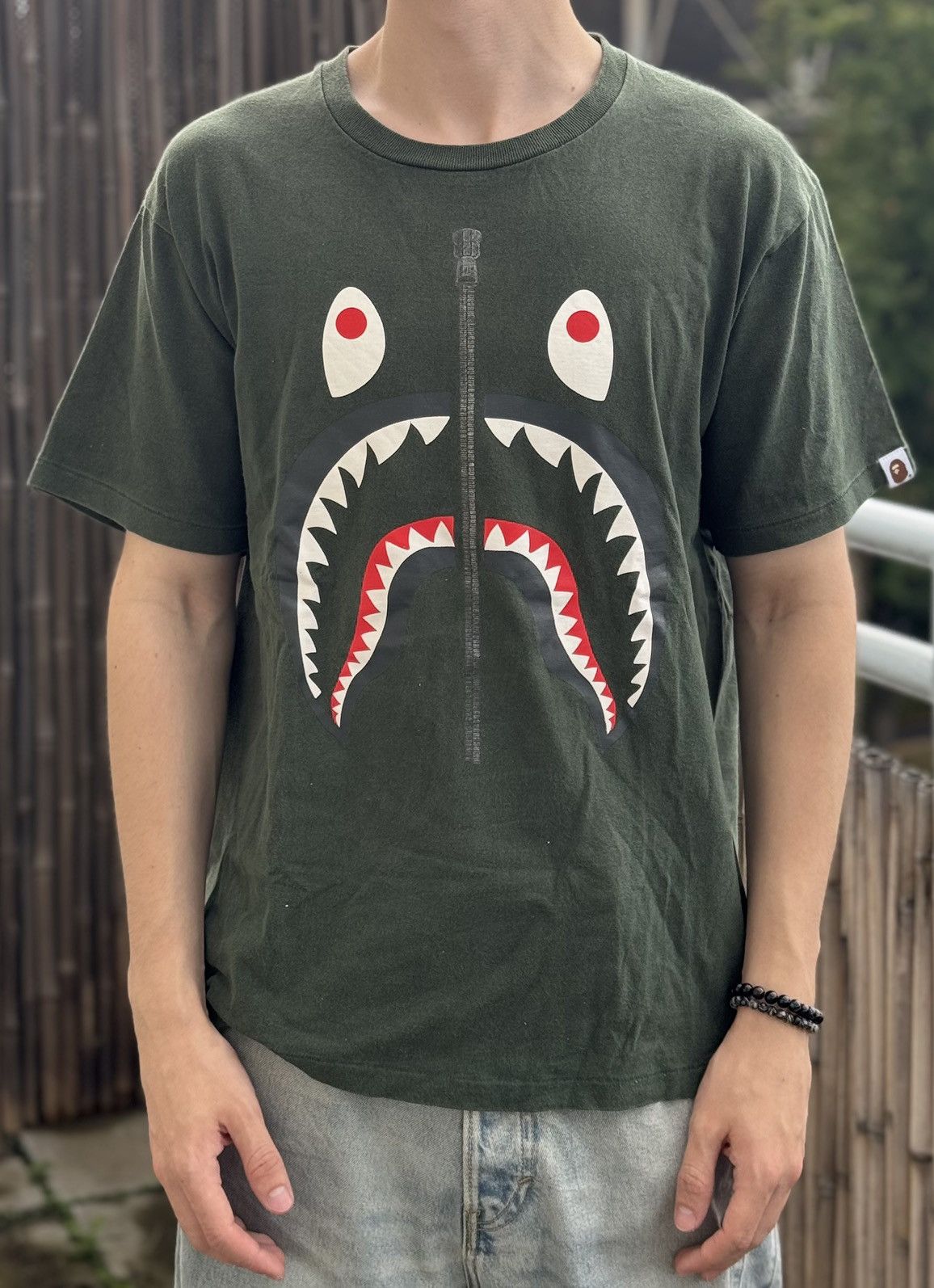 Bape Bape Authentic Green SHARK TEE Size US L / EU 52-54 / 3 - 1 Thumbnail