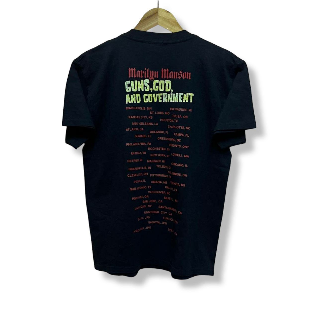 Band Tees × Marilyn Manson × Vintage Vintage Marilyn Manson Guns, God, And Government Tour Shirt Size US M / EU 48-50 / 2 - 2 Thumbnail