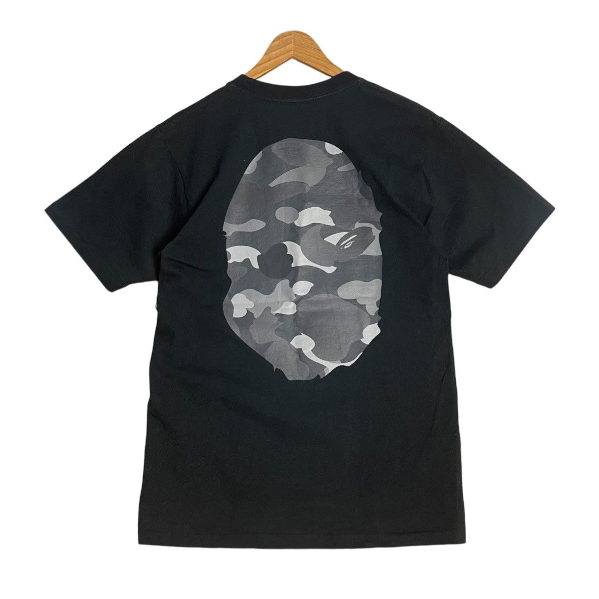 Bape Bathing Ape Camo Mirror Big Logo Tee Size US S / EU 44-46 / 1 - 2 Thumbnail