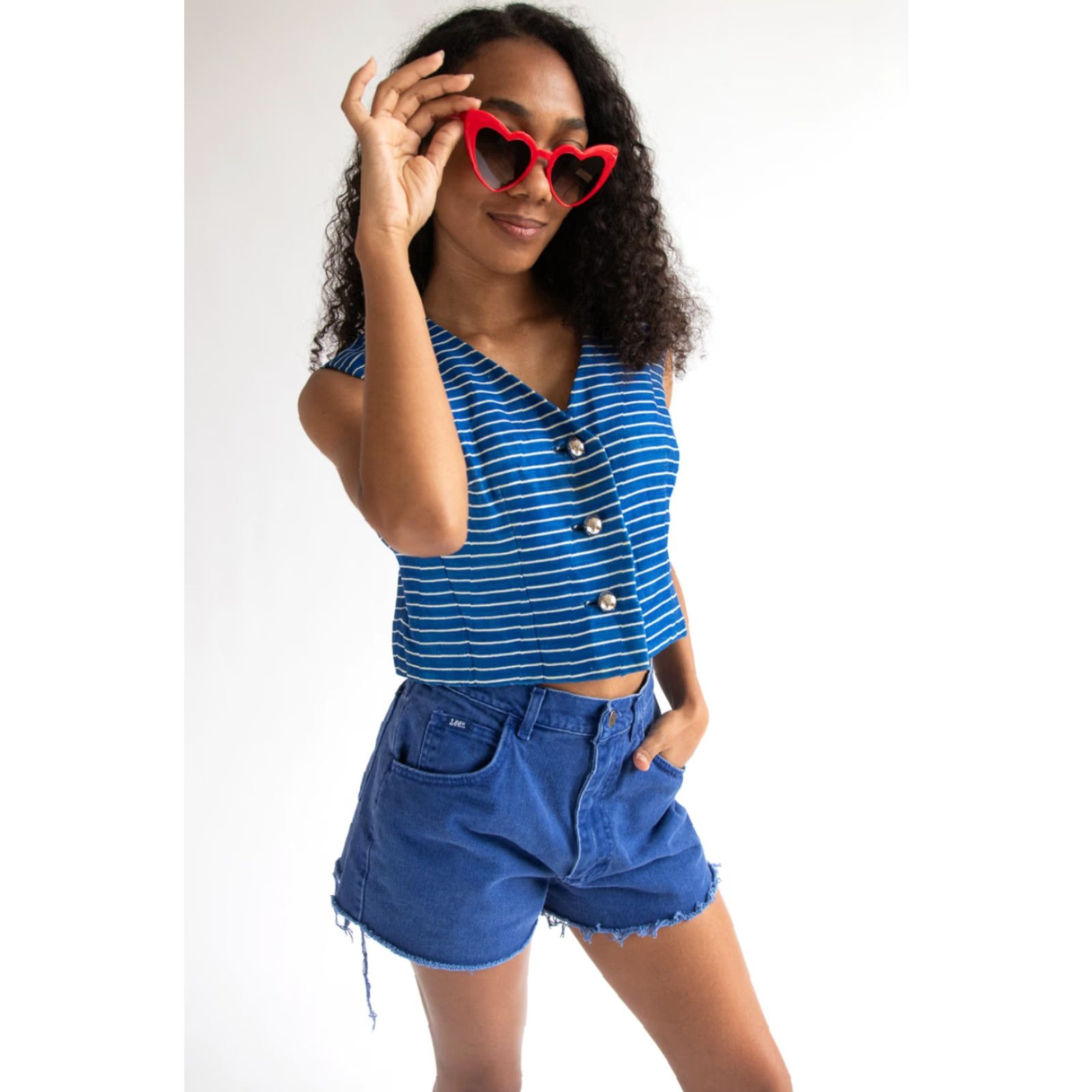 Vintage VINTAGE Joan Leslie Blue Striped Crop Vest Sleeveless Button Down Medium Shirt Womens Size US M / EU 48-50 / 2 - 5 Thumbnail