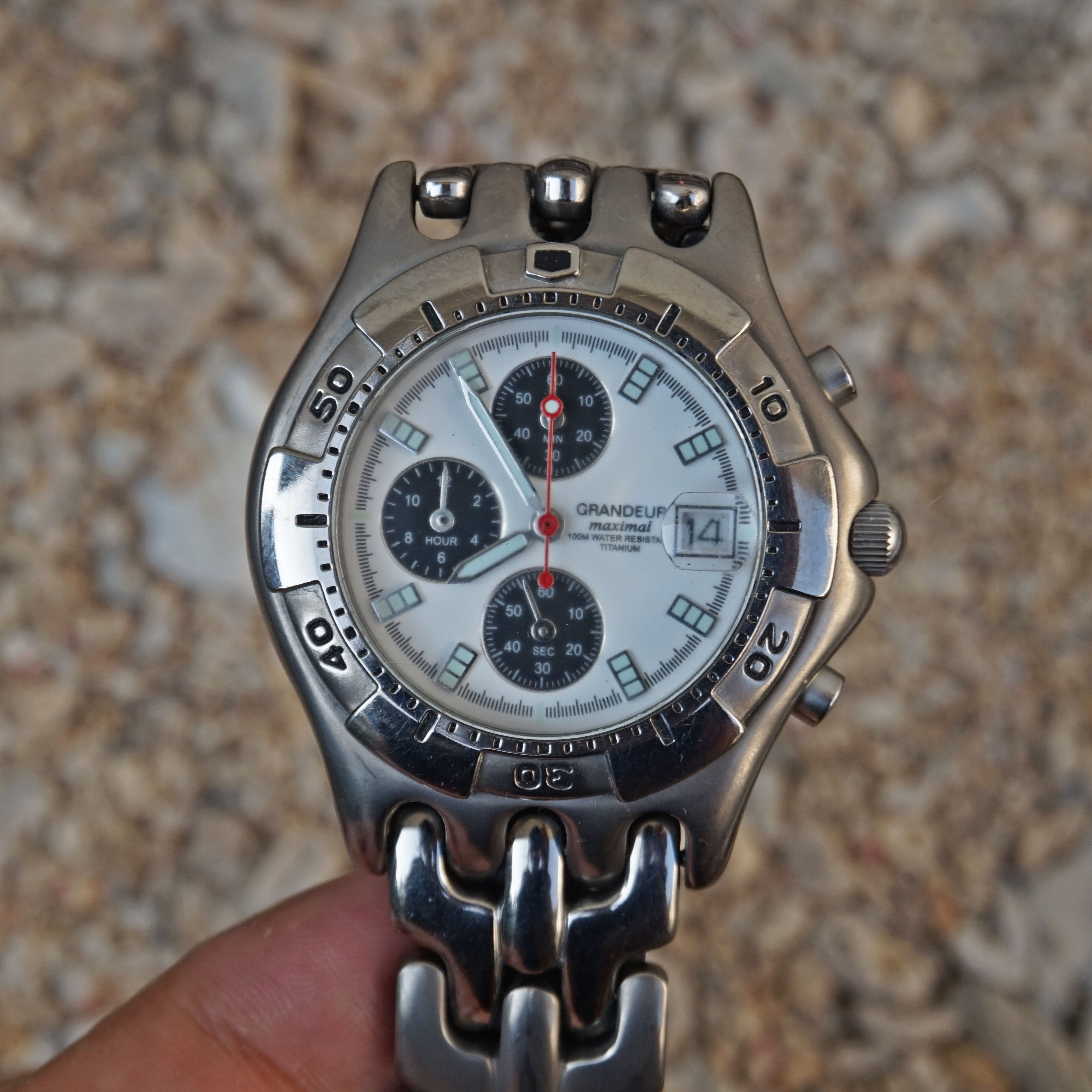 Other 90s Grandeur Panda Chronograph watch fishbone bracelet Size ONE SIZE - 3 Thumbnail