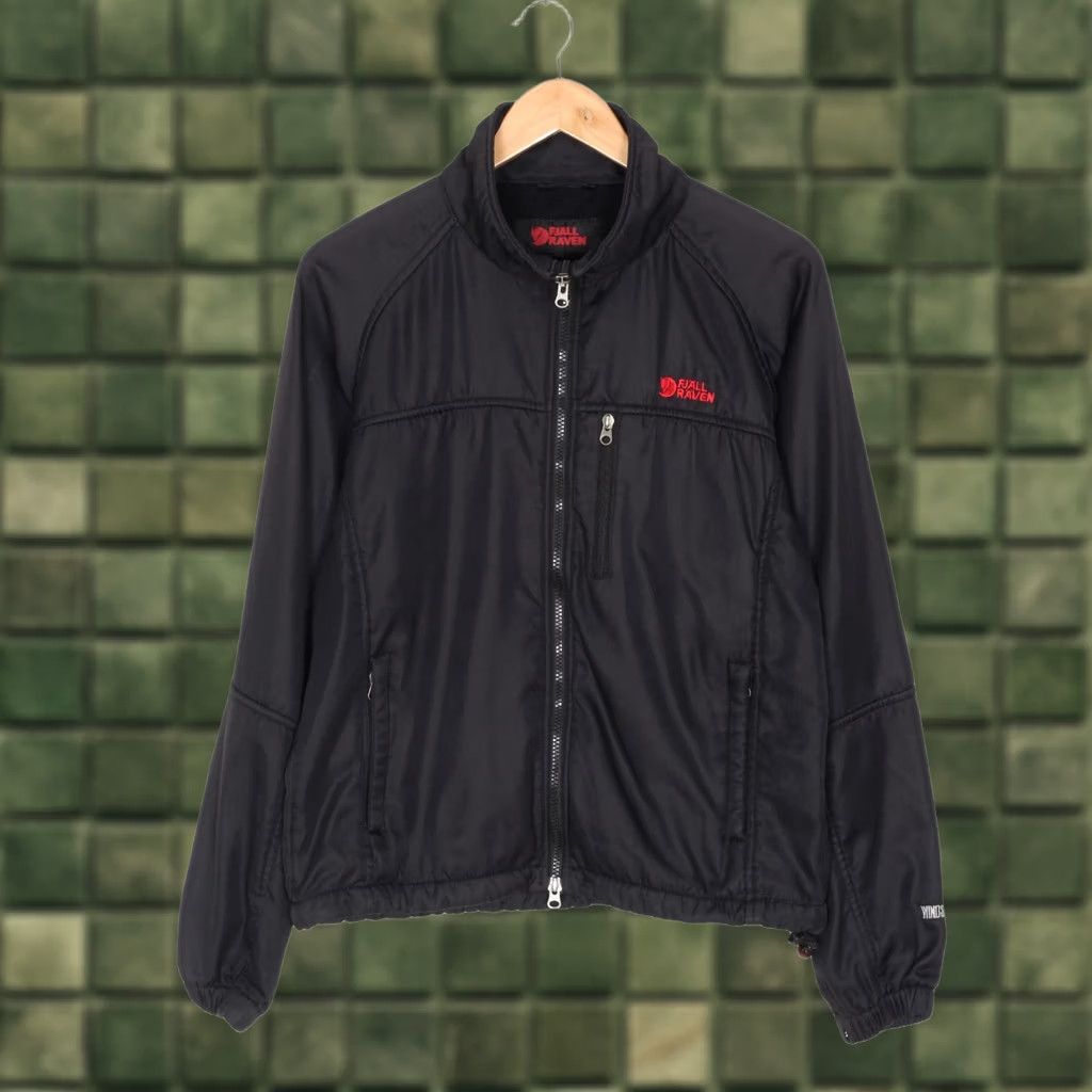 Vintage Vintage FJALLRAVEN Windstopper Jacket Men Size S MJ5656 Size US S / EU 44-46 / 1 - 1 Thumbnail