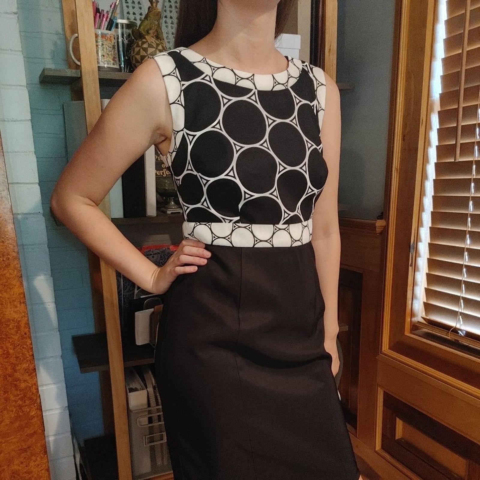 Other Dress Barn Geometric Print Dress Size S / US 4 / IT 40 - 1 Thumbnail