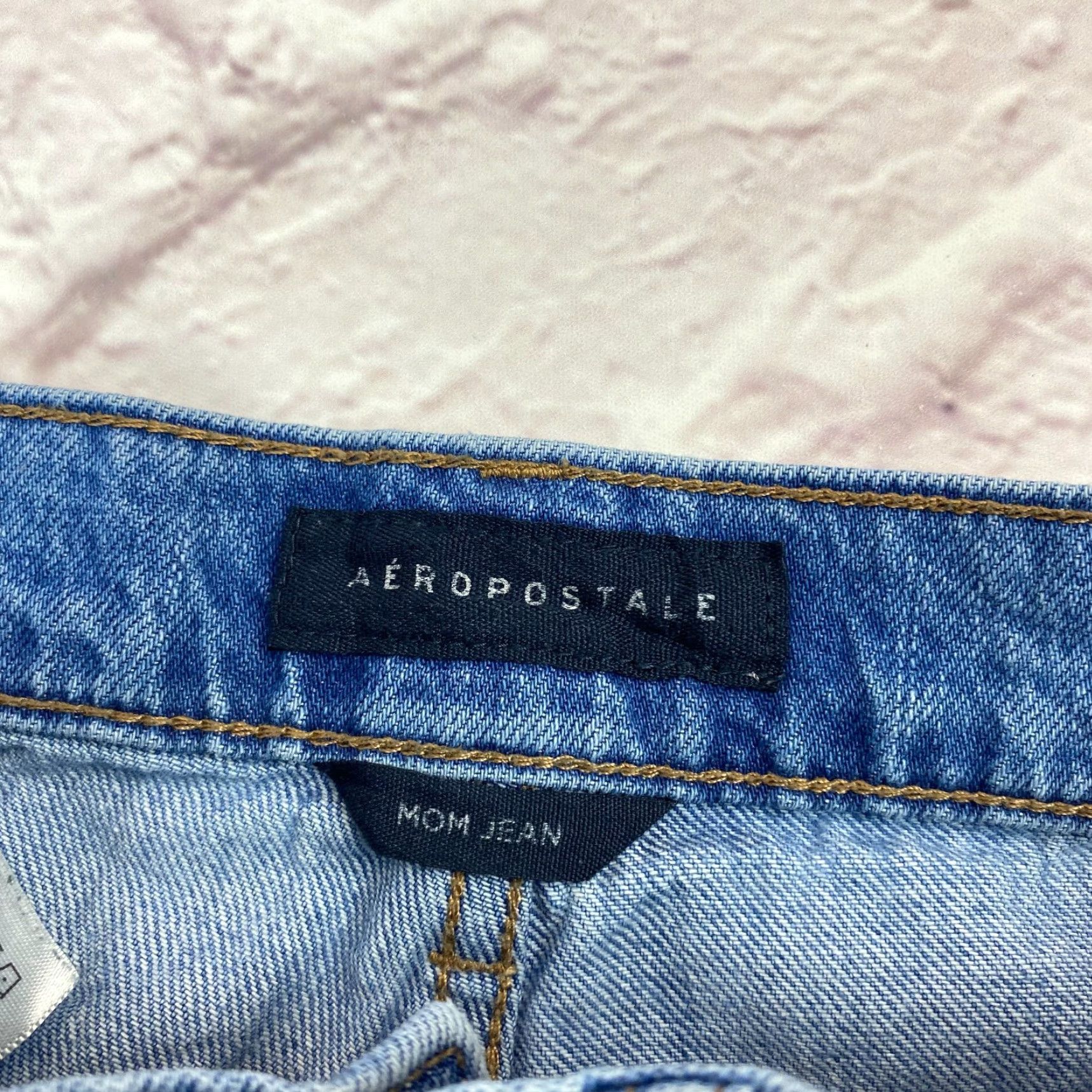 Vintage Aéropostale Mom Jeans Womens Size 2 High Rise Stretch Distressed Medium Wash Blue Denim Jeans Size 26" / US 2 / IT 38 - 5 Thumbnail