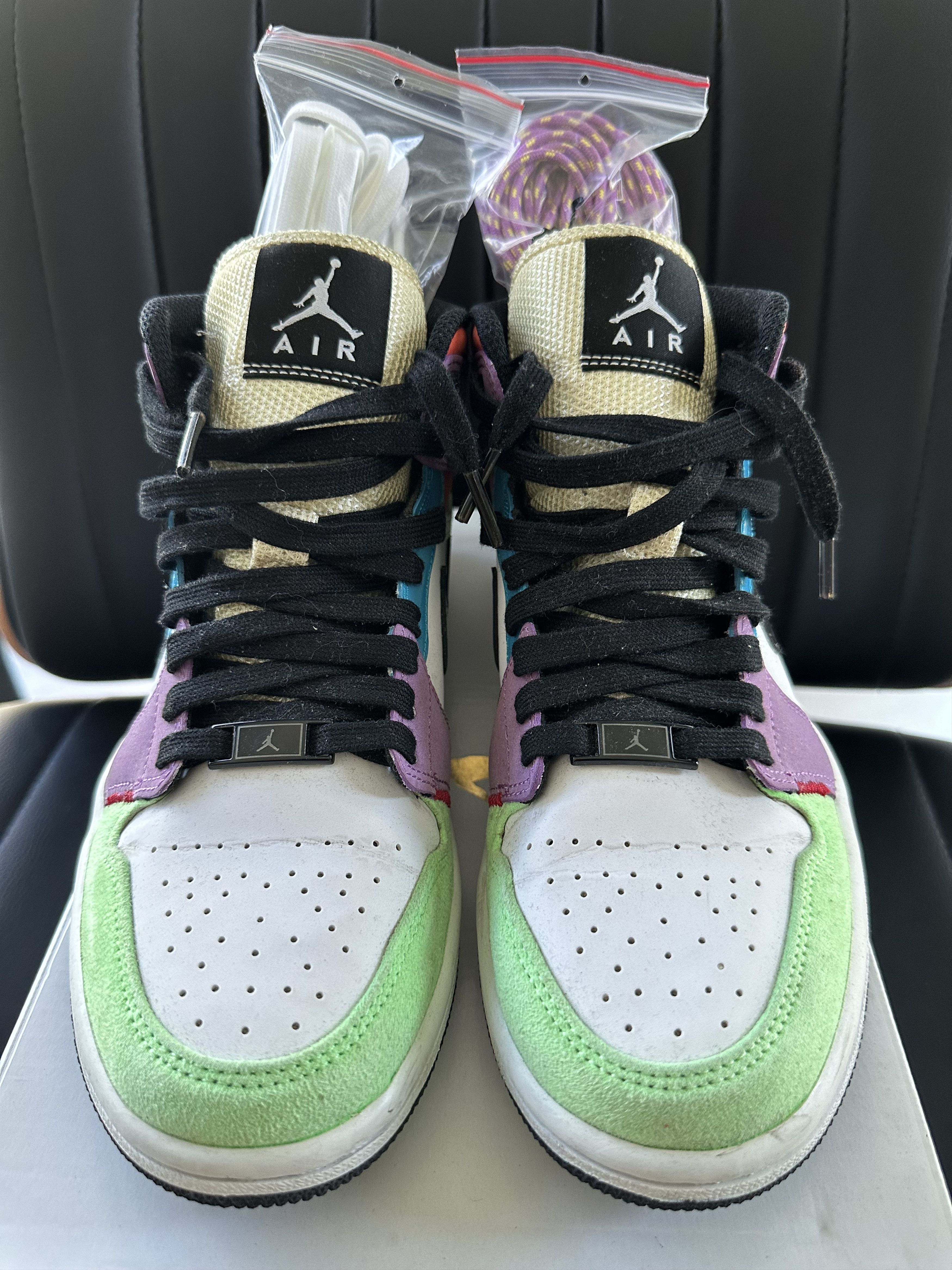 Jordan Brand × Nike PREOWNED WMNS AIR JORDAN 1 MID SE "LIGHT BULB" Size US 7 / IT 37 - 1 Thumbnail