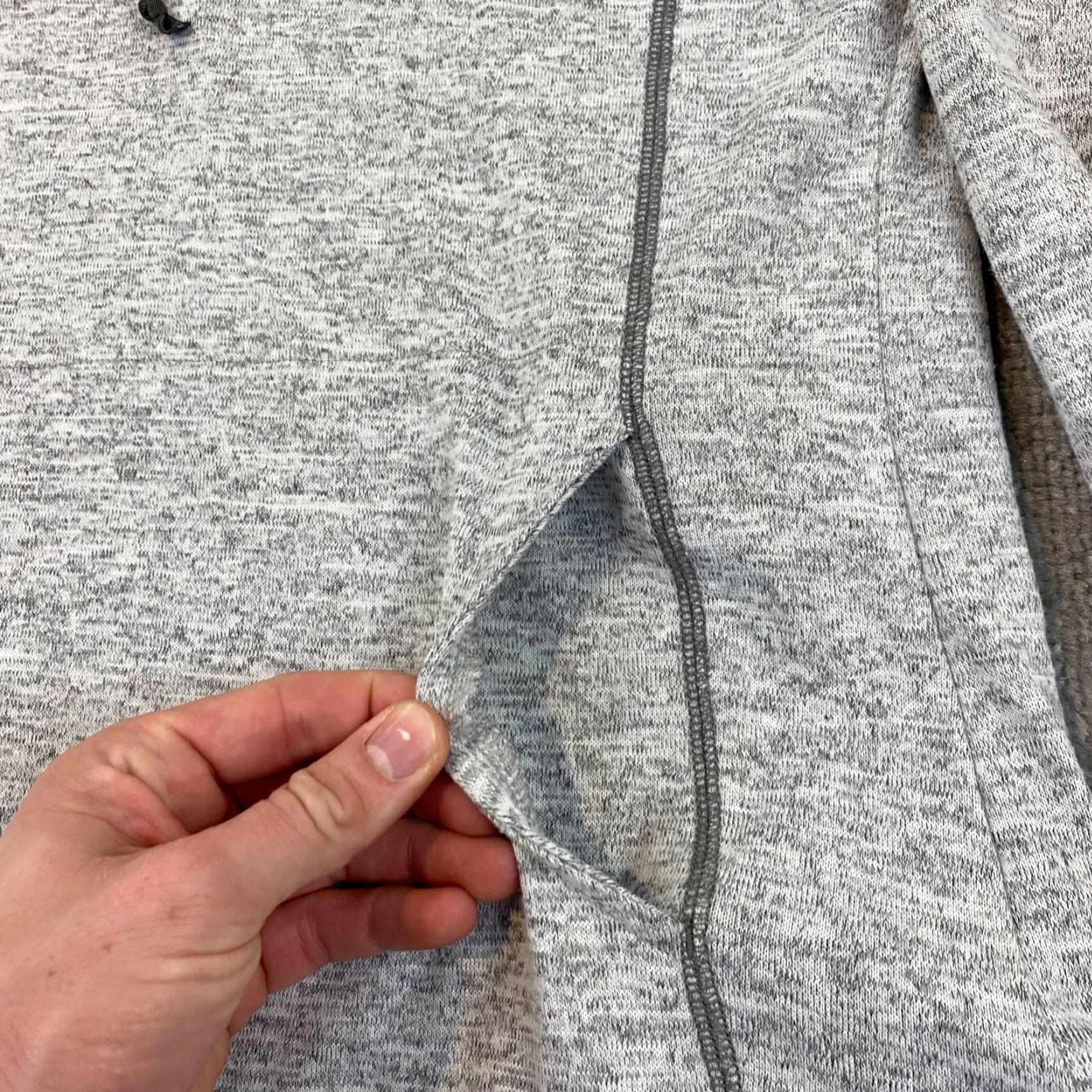 Vintage KUHL Pullover Womens Medium Heather Gray Turtleneck Running Thumb Holes Hike L/S Jacket Size M / US 6-8 / IT 42-44 - 5 Thumbnail